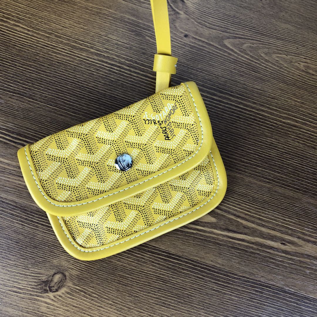 GOYARD双面对花mini购物袋多色低调又经典的Y字花纹，非常玩味好凹造型，时髦人都应该入个～mini