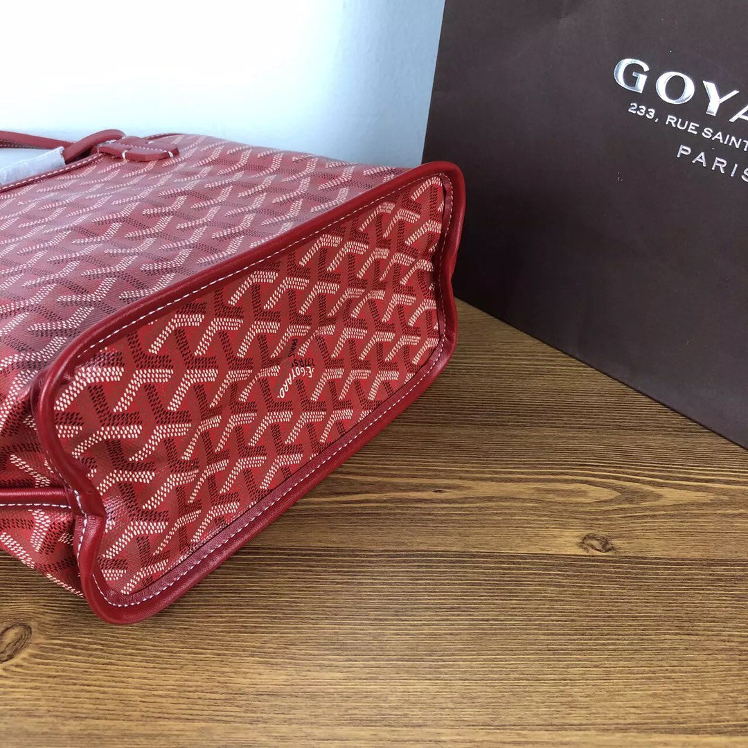 GOYARD双面对花mini购物袋多色低调又经典的Y字花纹，非常玩味好凹造型，时髦人都应该入个～mini