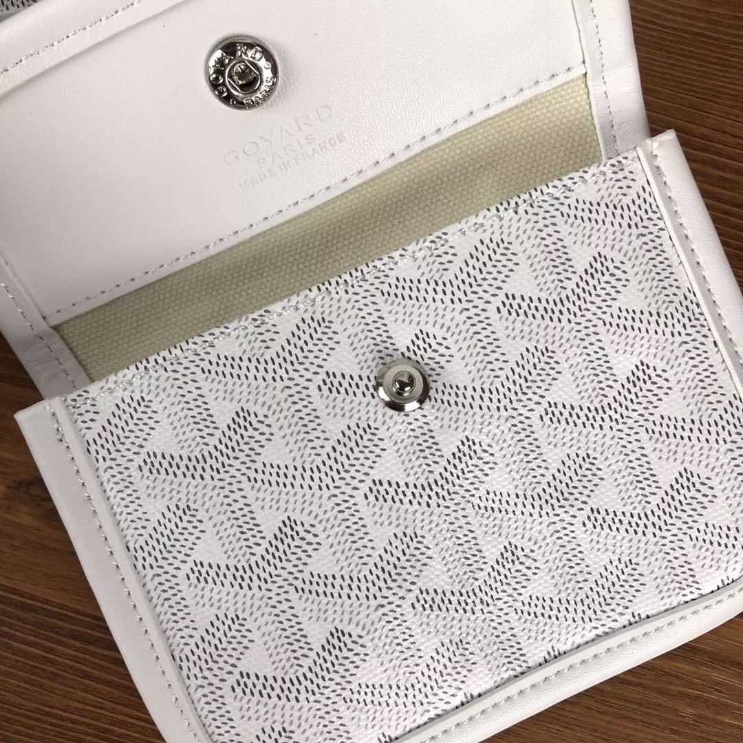 GOYARD双面对花mini购物袋多色低调又经典的Y字花纹，非常玩味好凹造型，时髦人都应该入个～mini