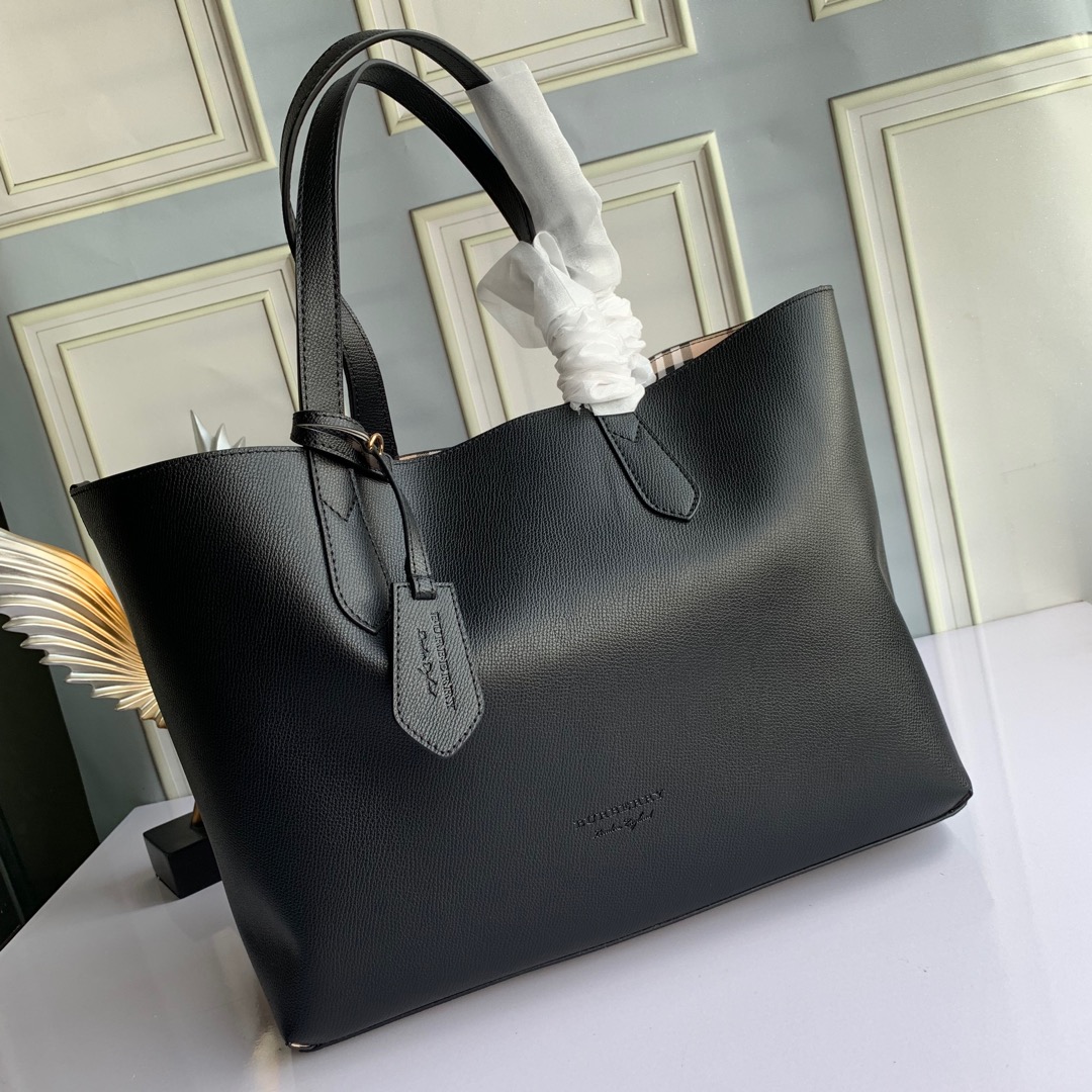 [Burberry Women