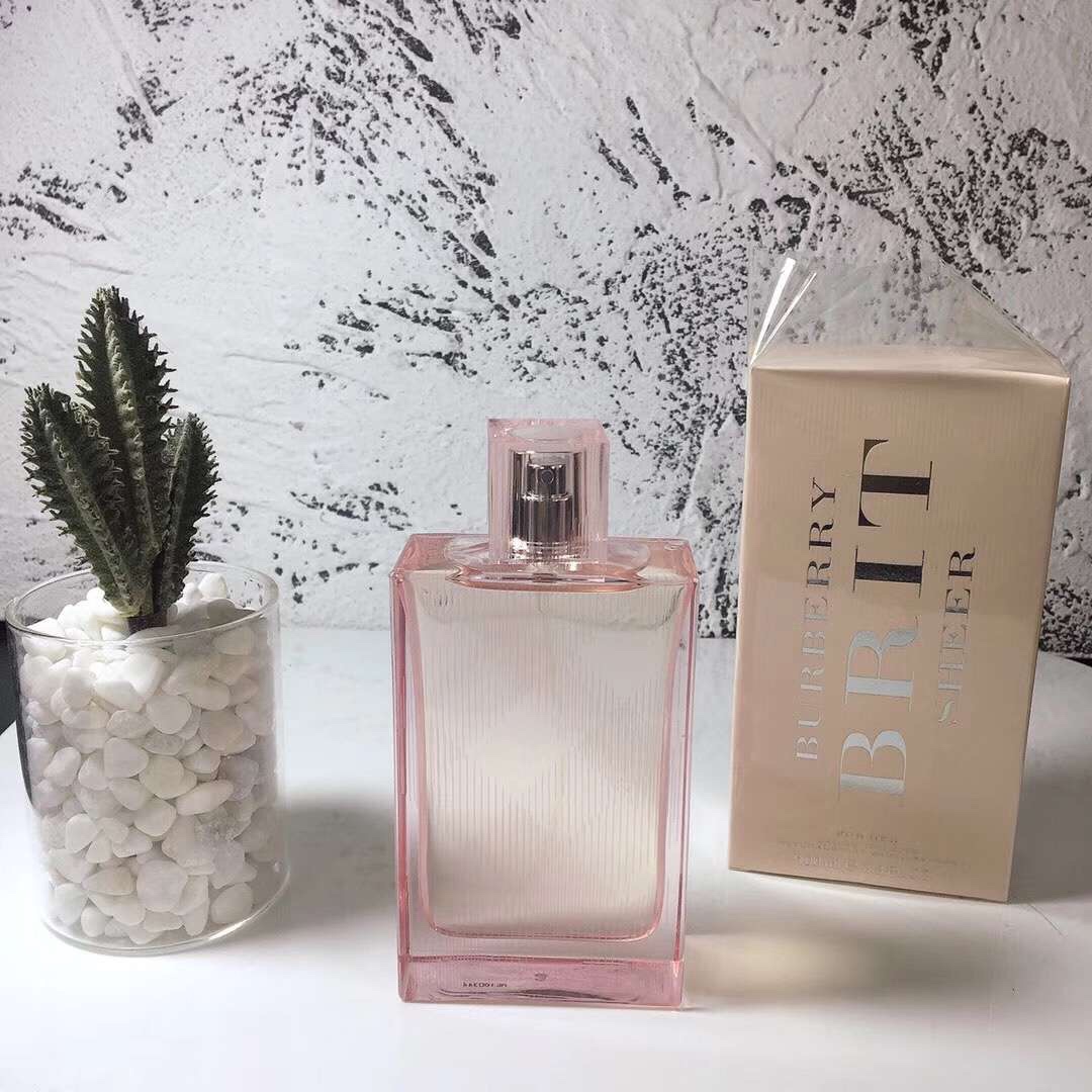 Burberry Brit Sheer Eau de Toilette for Women - Floral Fruity Fragrance