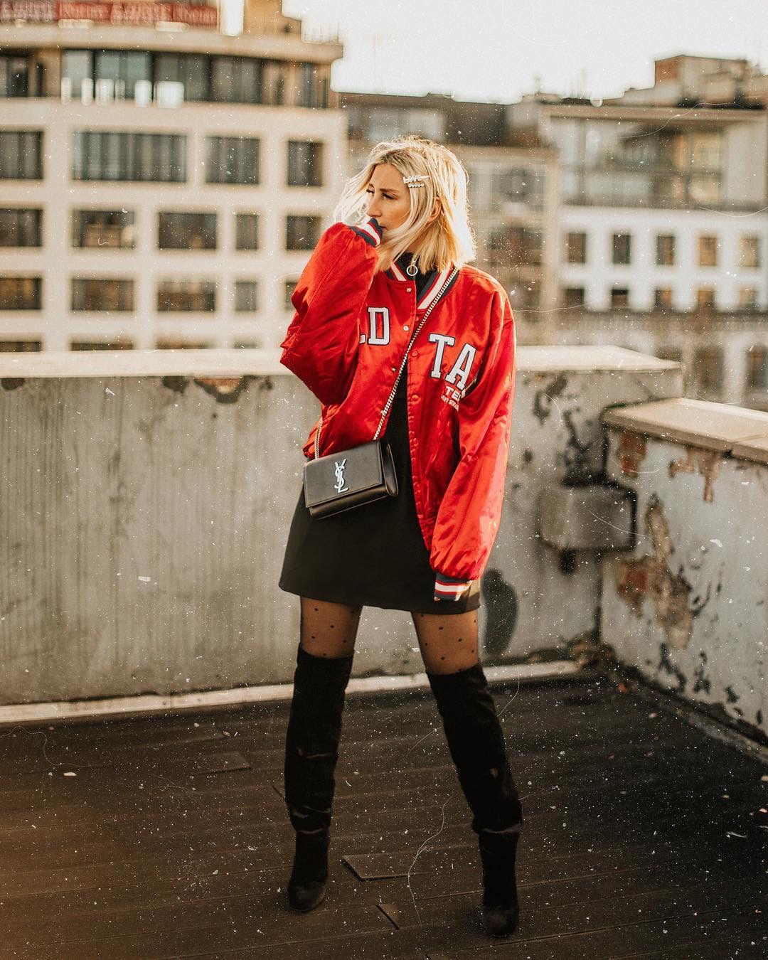 Saint laurent Ysl 𝙆𝙖𝙩𝙚 20𝙘𝙢 链条包 469390黑色球纹银扣