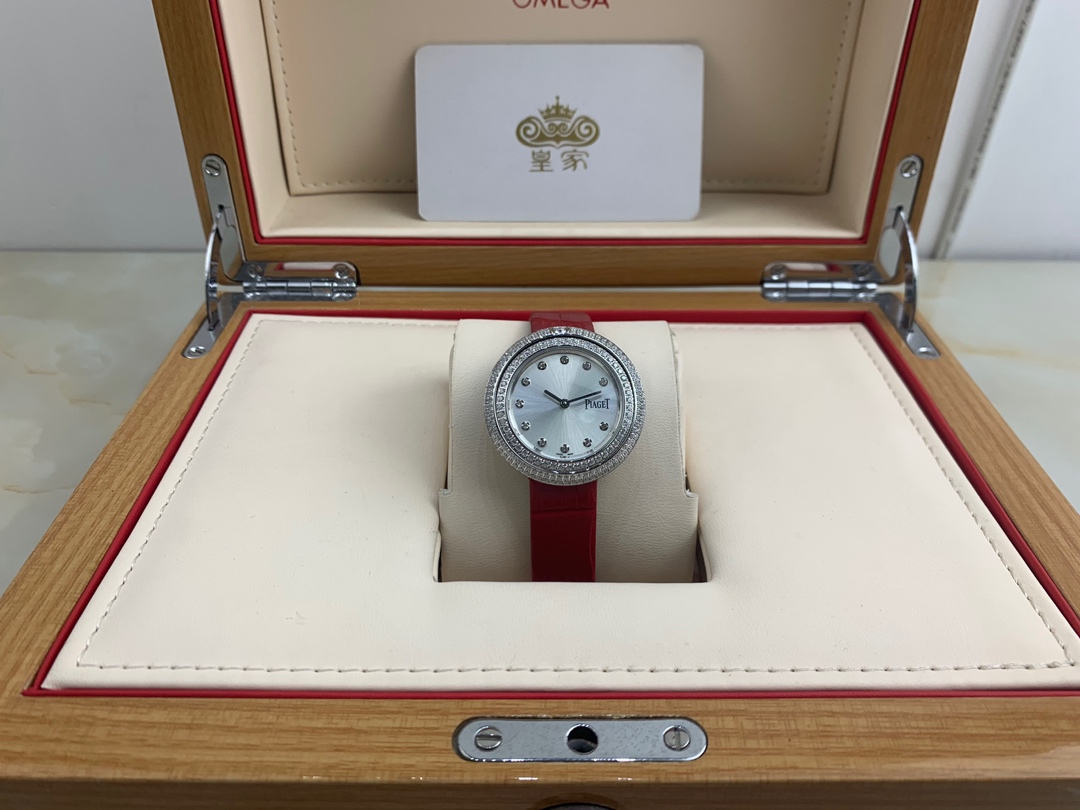 Piaget 皇家 伯爵PIAGET-Possion 一系列