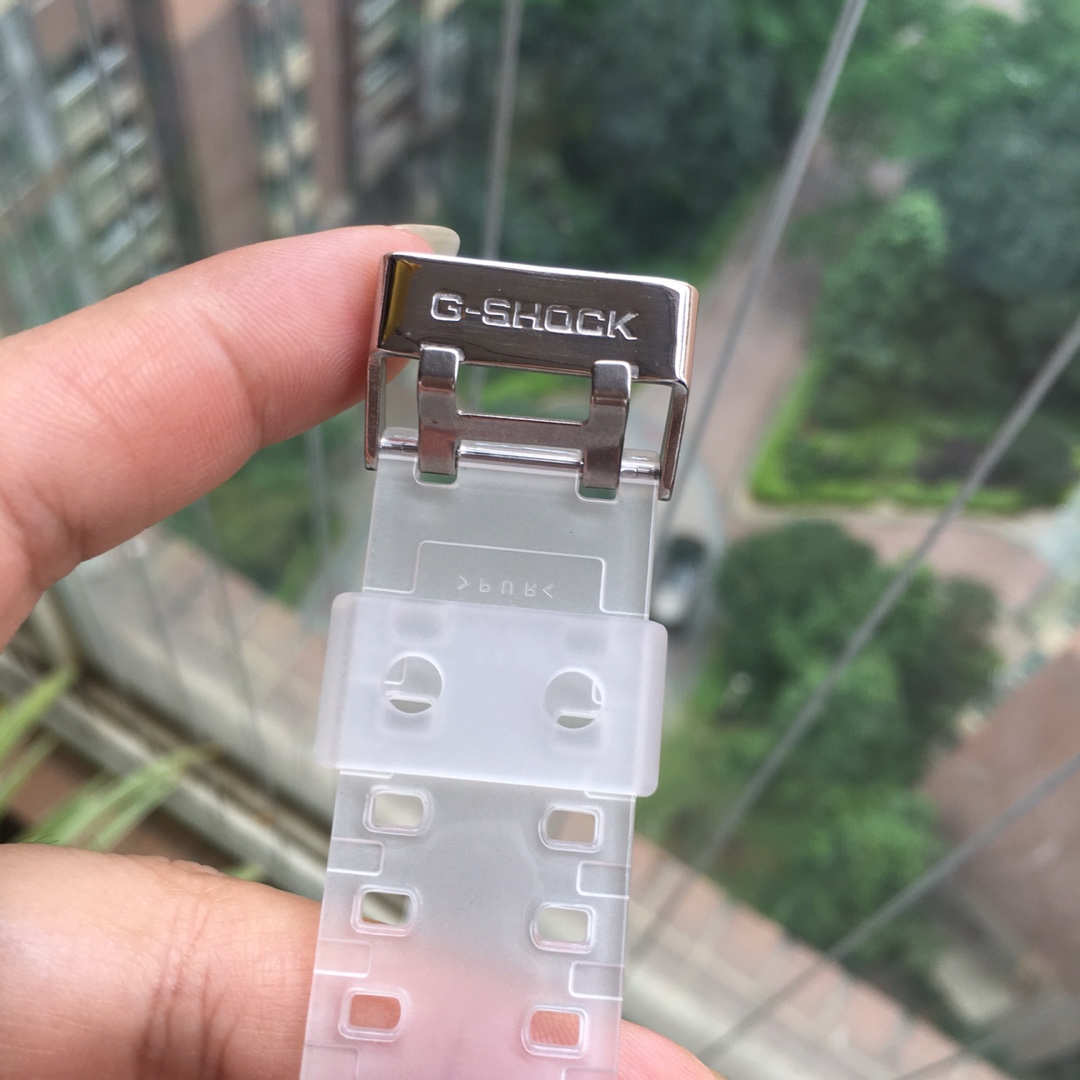 ZB CASIO-Cacio’s Stylish 8-Year-Old Watch with Large Dashboards and Antishock Design - 图片 4