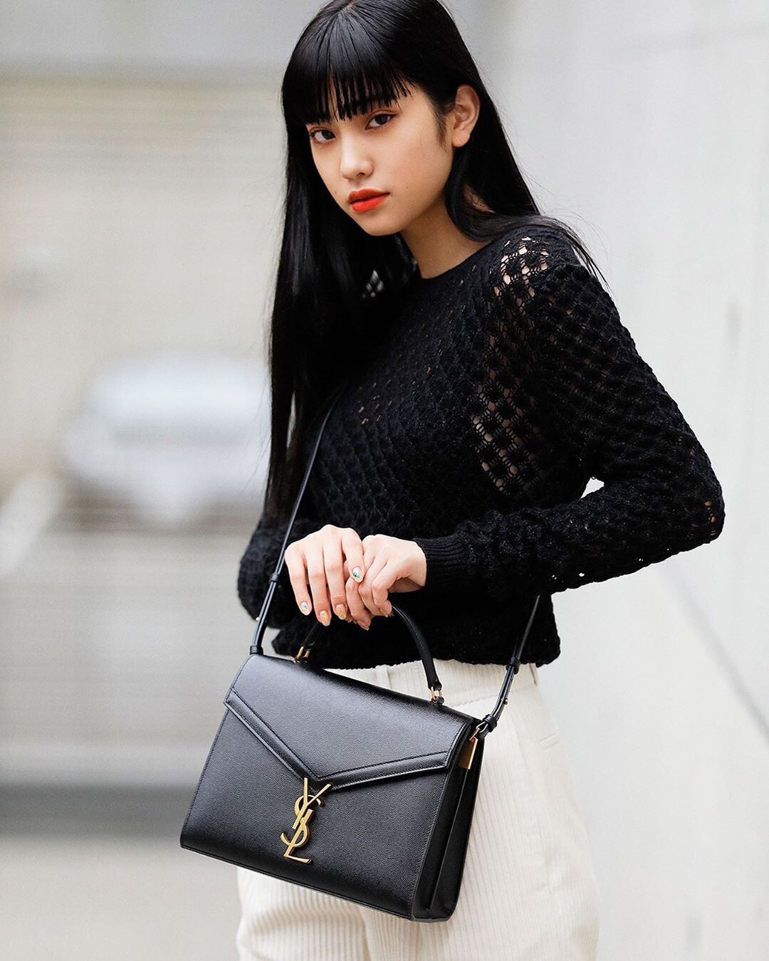 Saint Laurent Ysl CASSANDRA鱼子酱纹手拎包 578000黑色