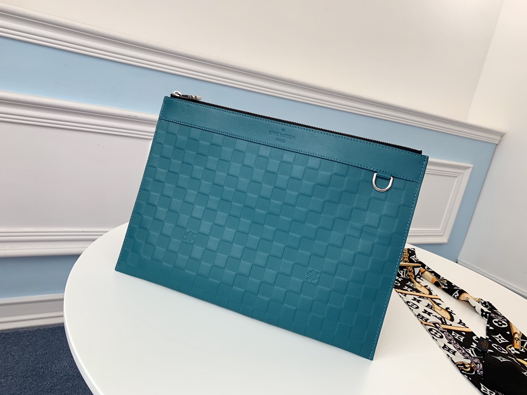 Louis Vuitton Handbags Clutches & Pouch Bags Black Green Men Calfskin Cowhide Pochette M60112