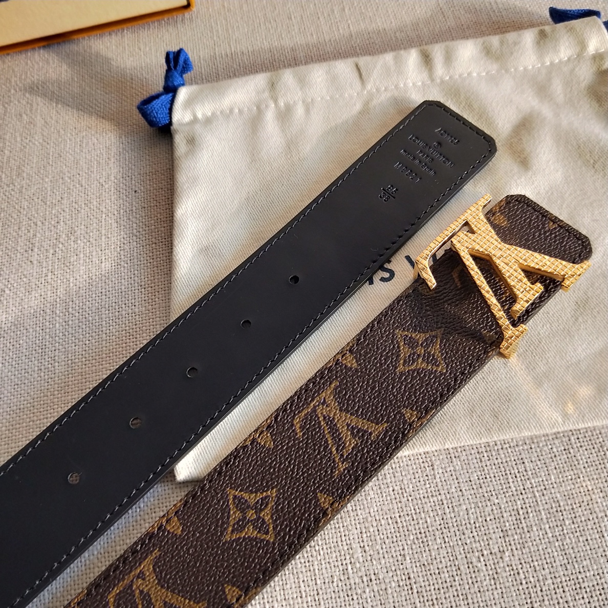 LV[正]原单品质经典花纹原版皮料面搭配原单精品扣精工制作细节看图实物拍摄高端奢华宽度4.0cm