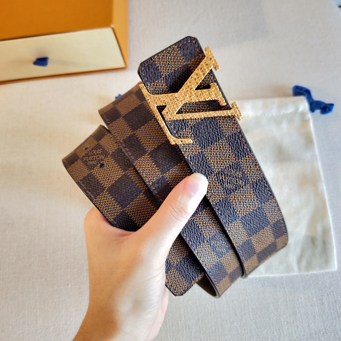 LV[正]原单品质经典花纹原版皮料面搭配原单精品扣精工制作细节看图实物拍摄高端奢华宽度4.0cm