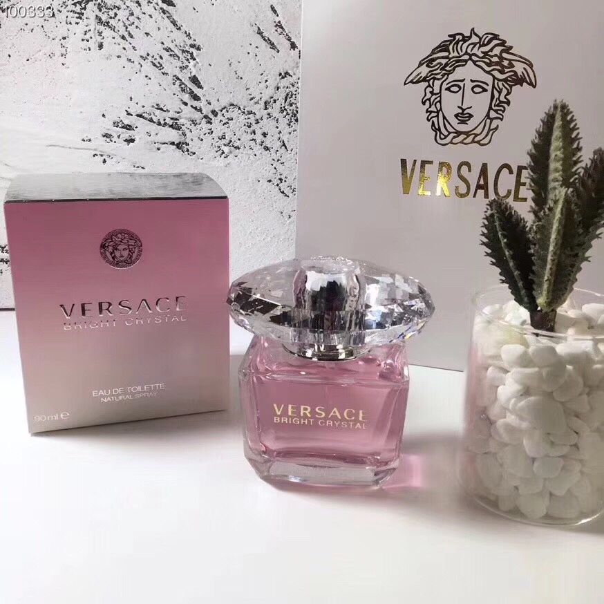 Versace Bright Crystal Eau de Toilette - Floral Fruity Fragrance for Women - 90ml
