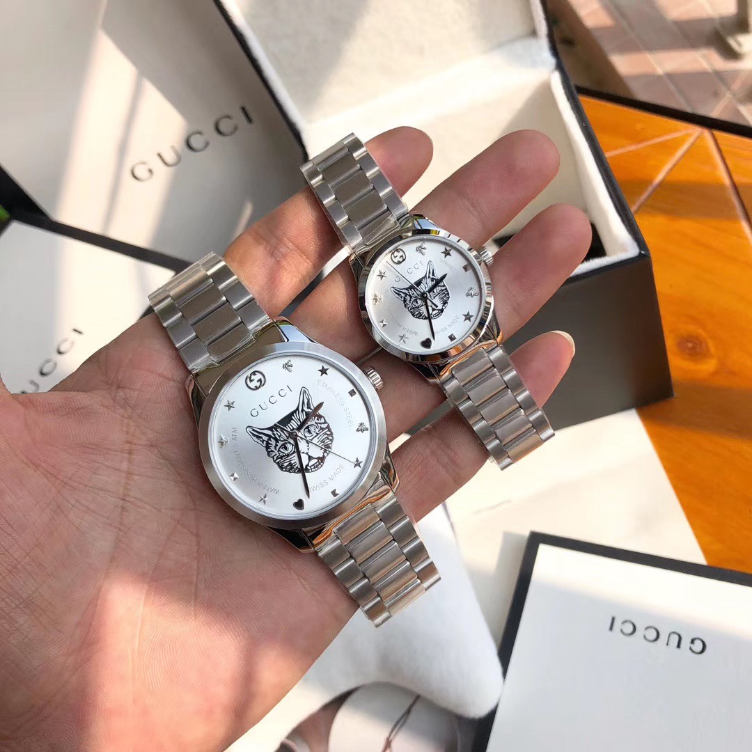 Gucci 古驰小蜜蜂系列天猫款男表 38毫米抛光不锈钢精钢薄表壳 5mm超薄厚度 搭配interlocking G表冠