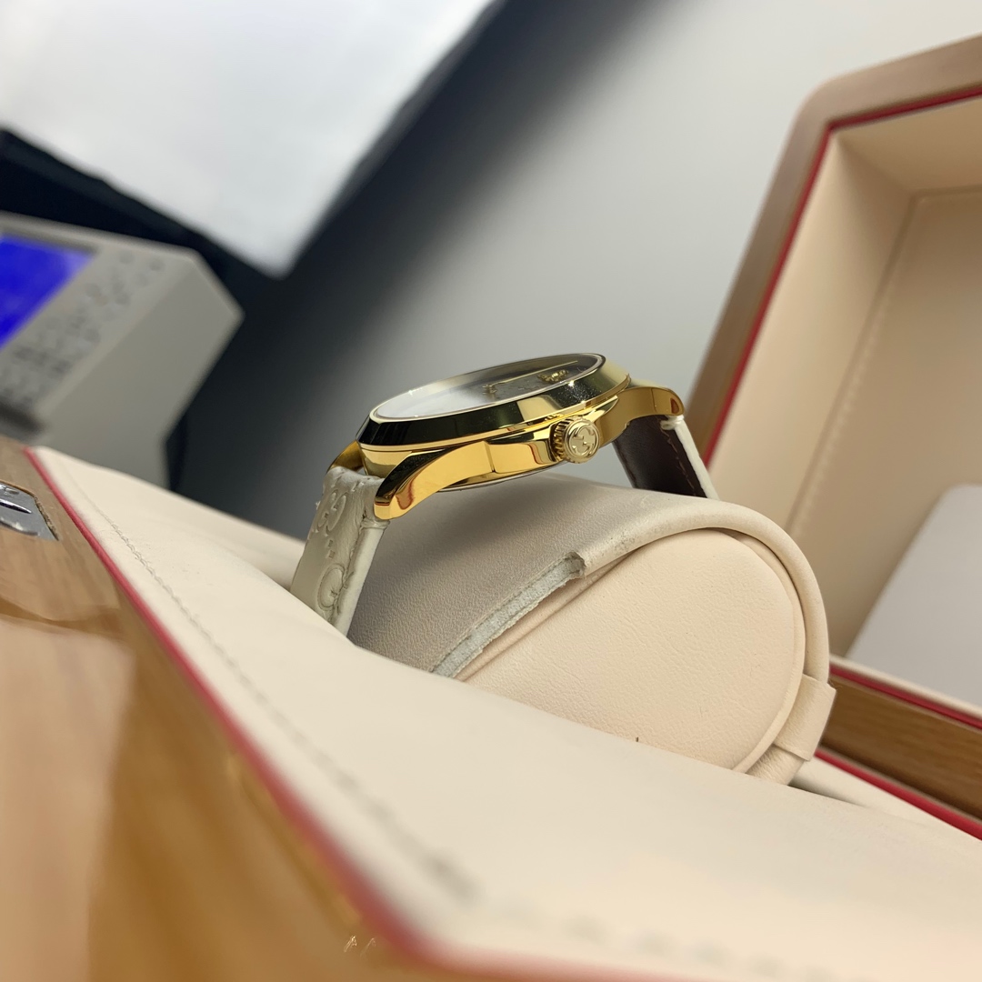 Gucci 皇家 古驰女表小蜜蜂腕表