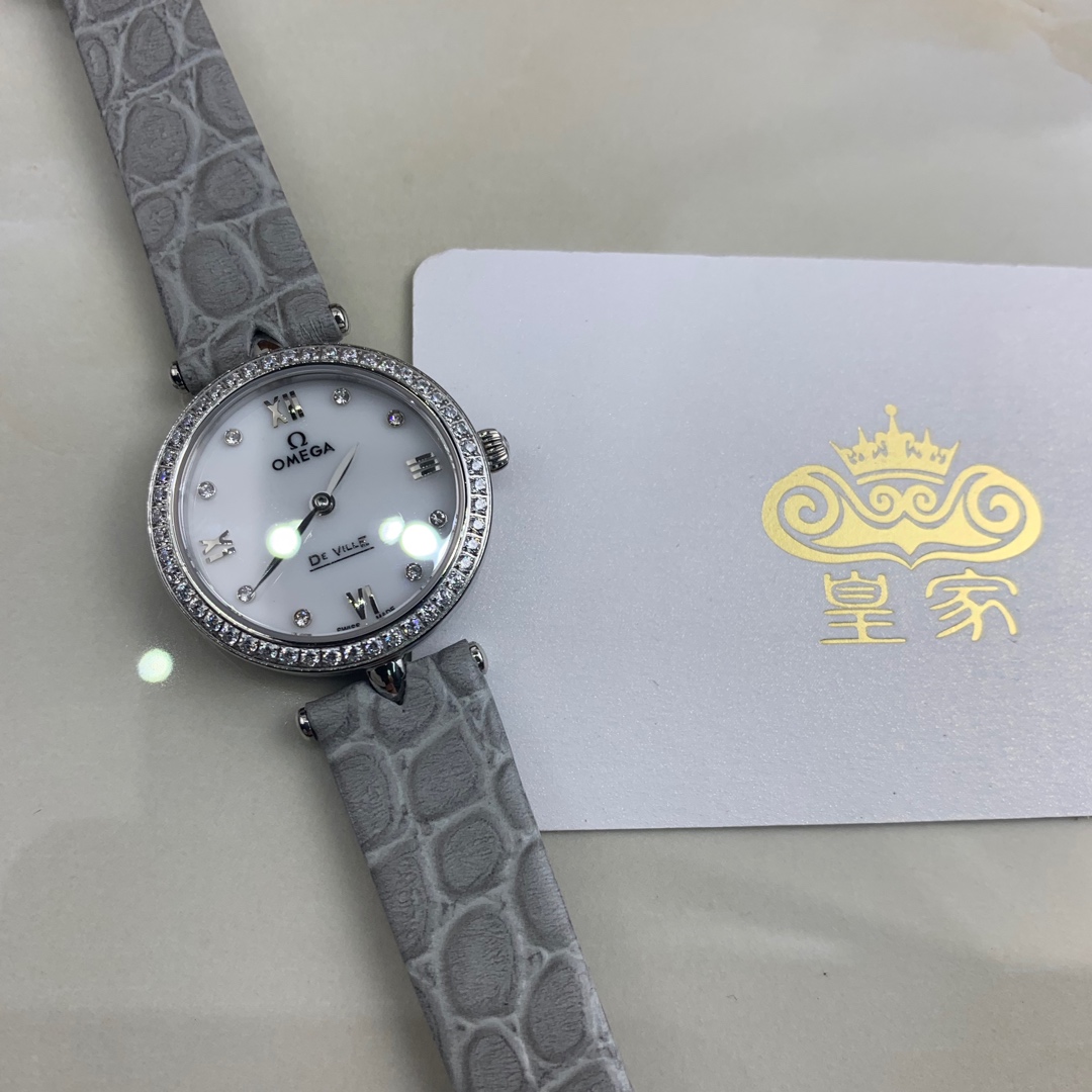 Omega 皇家 欧米茄蝶飞系列奶奶灰表带女款腕表