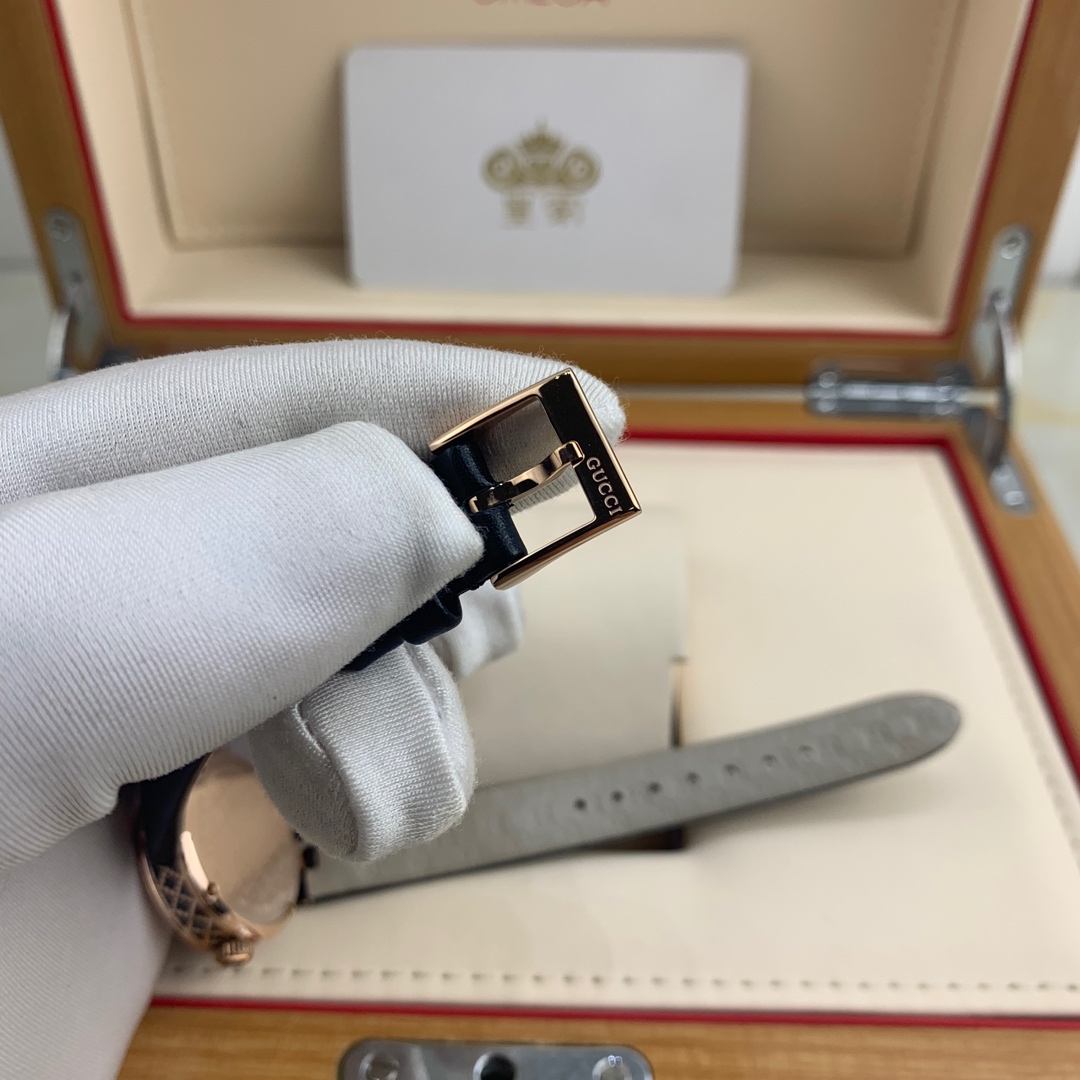 Gucci 皇家 古驰女款小号27mm腕表