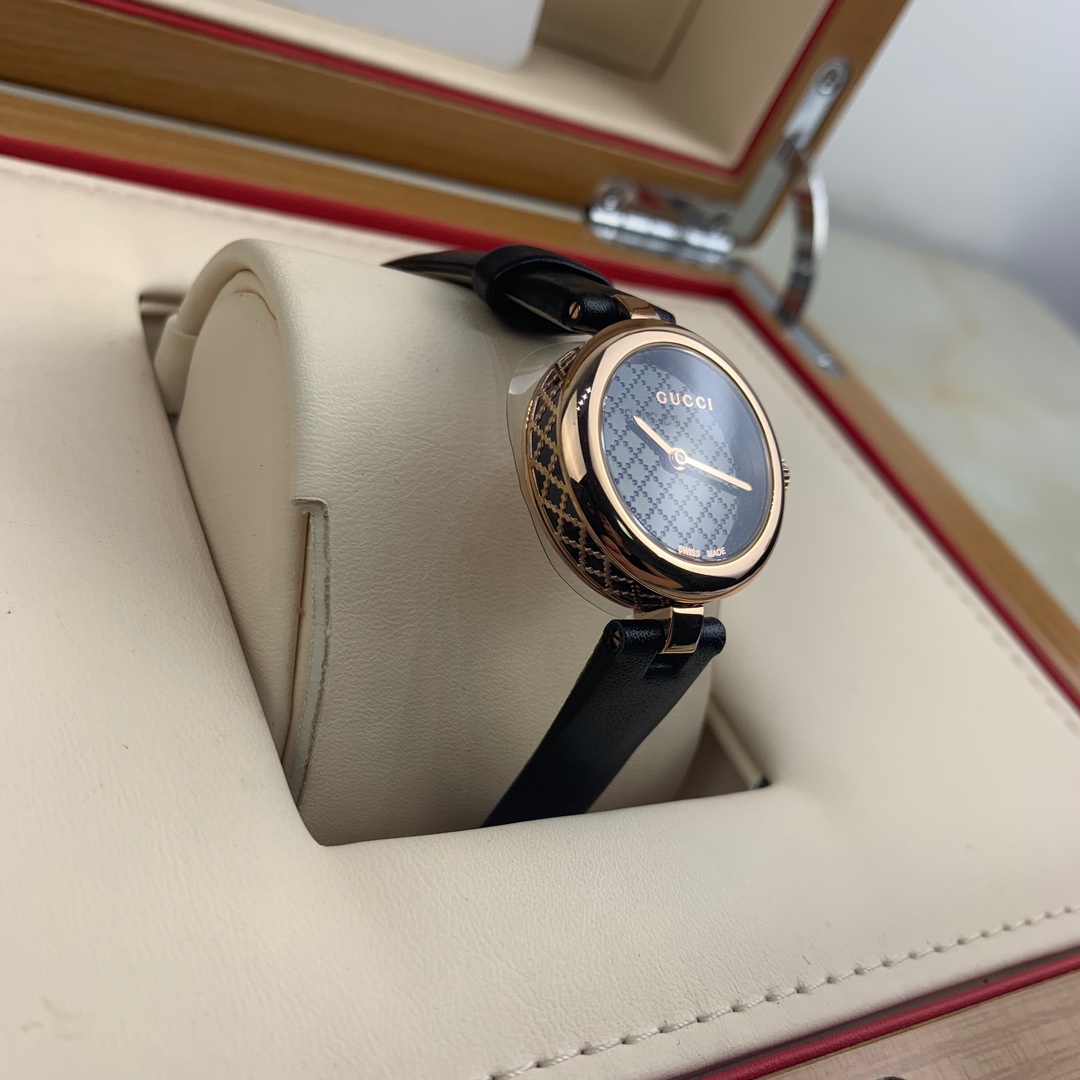 Gucci 皇家 古驰女款小号27mm腕表