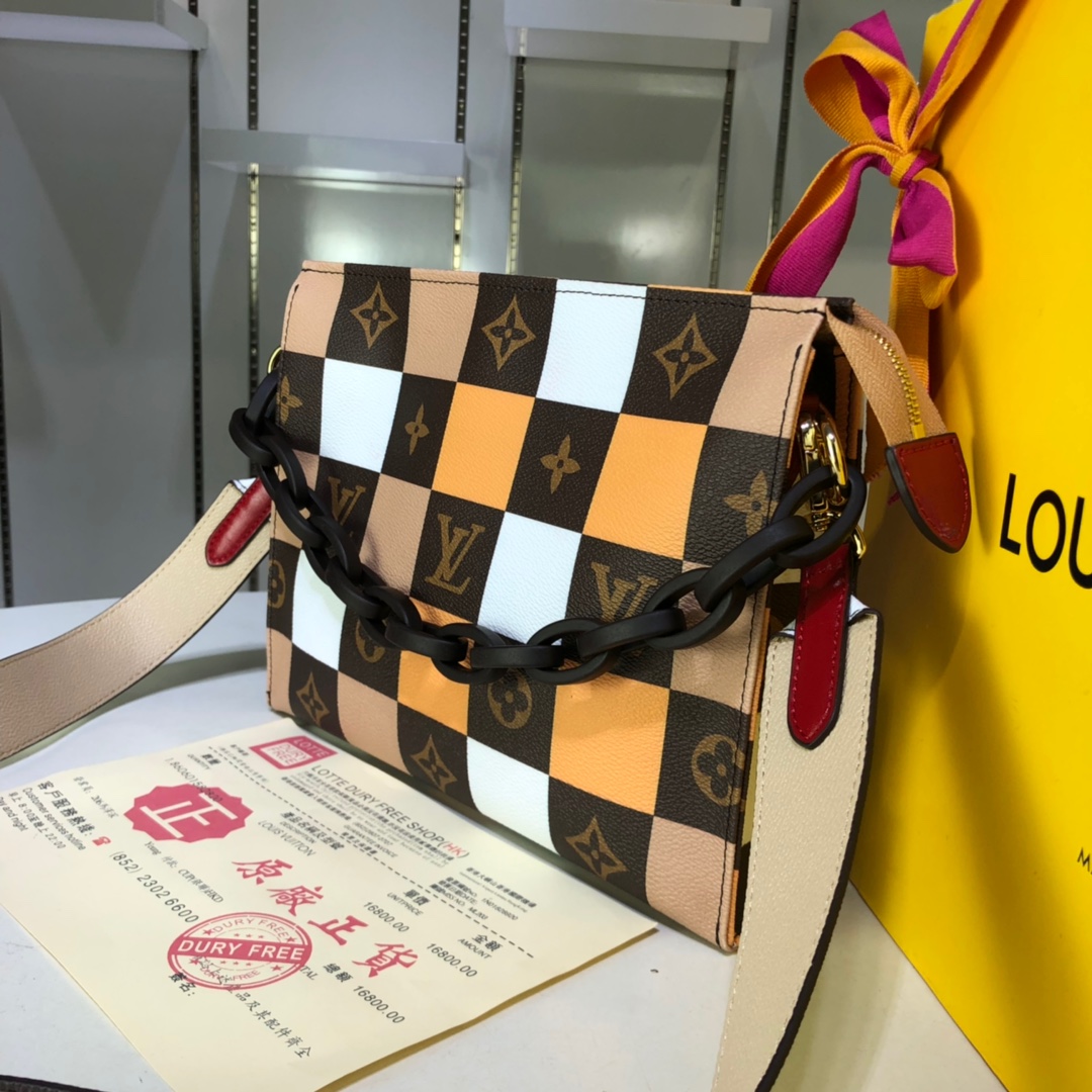 Louis Vuitton Damier checkerboard multicolor 25x20x5cm shoulder everyday