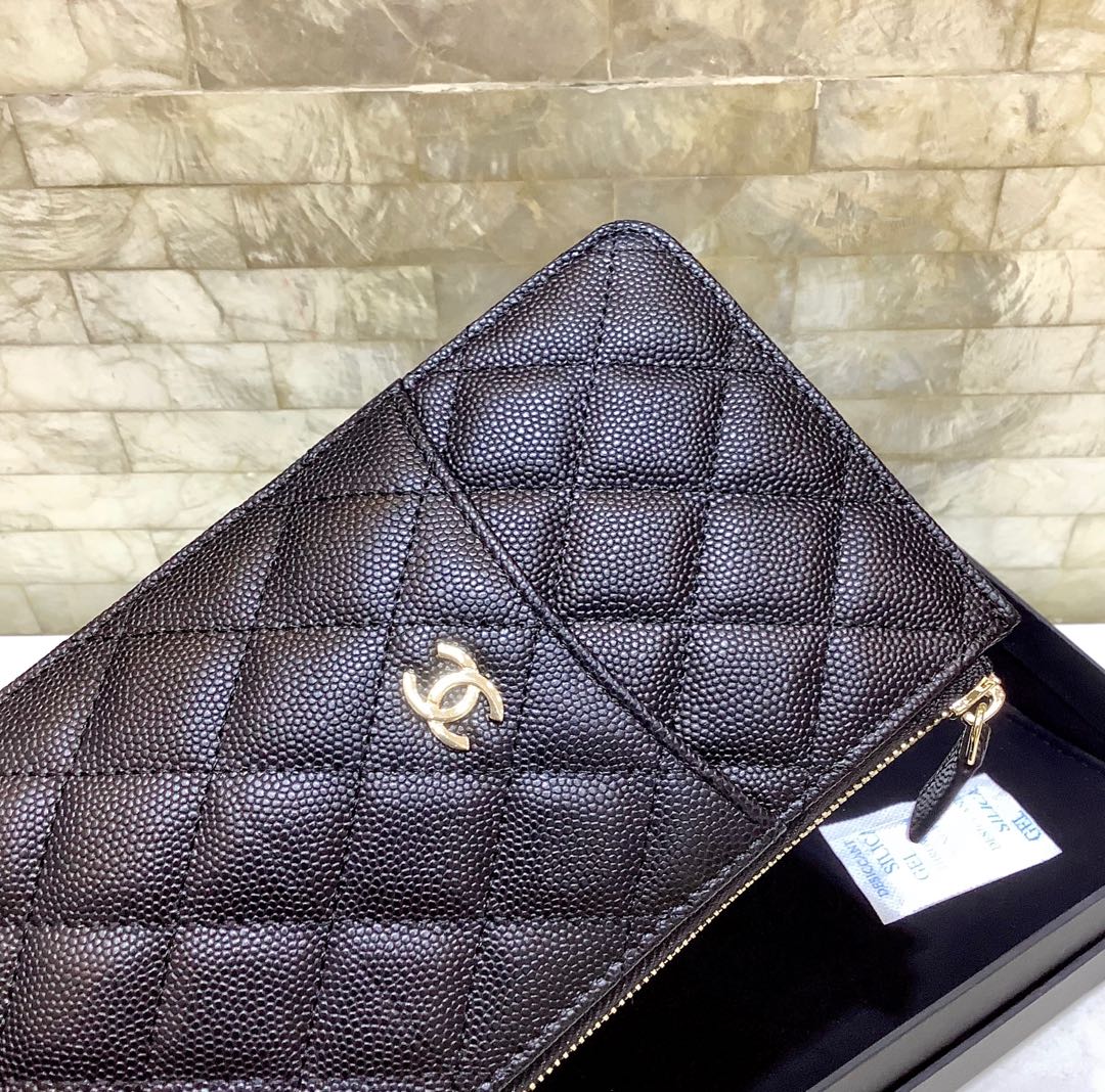 Chanel 2022新品 经典款球纹菱格纹双C手机包 卡包 A84402黑色/金扣