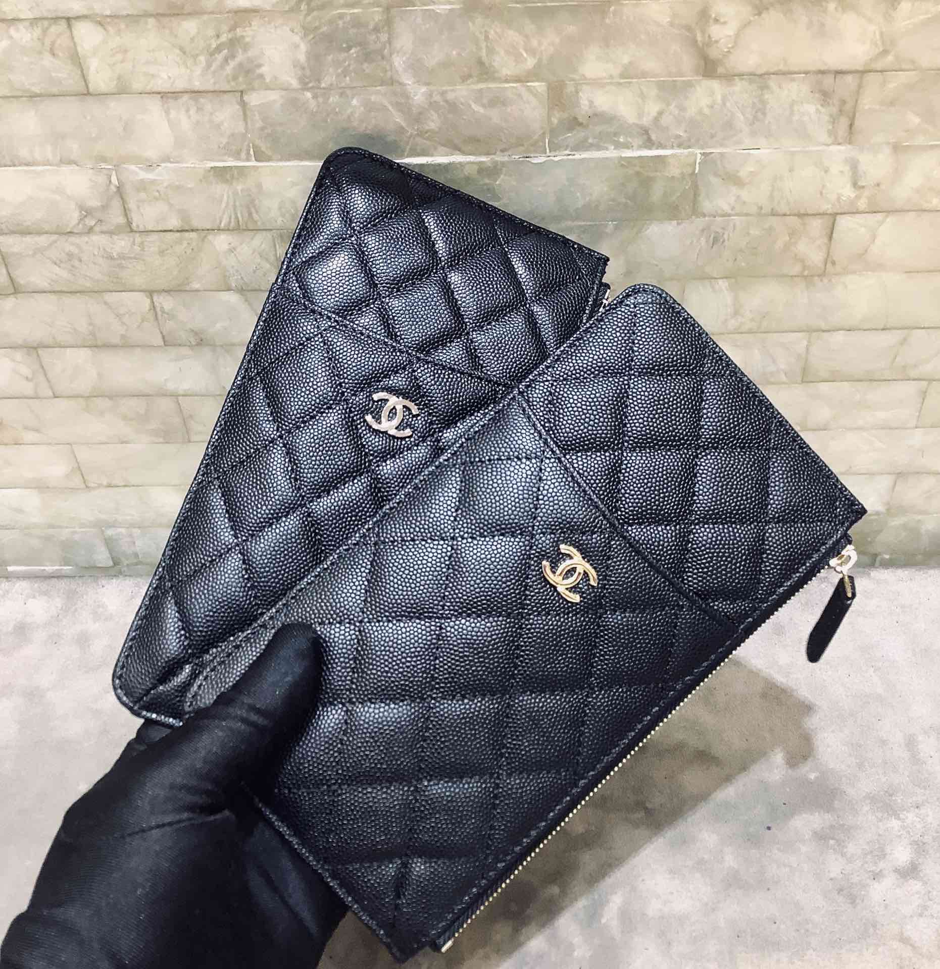 Chanel 2022新品 经典款球纹菱格纹双C手机包 卡包 A84402黑色/银扣