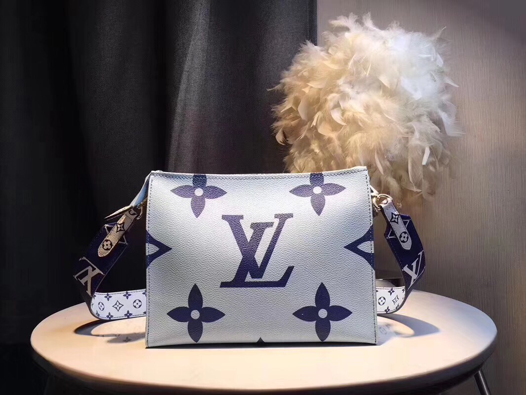 Louis Vuitton Purple Monogram W25H20D5 crossbody everyday