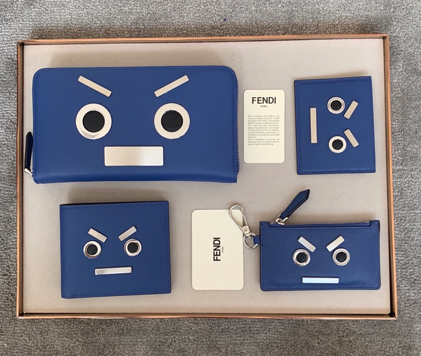 [Fendi Wallets]