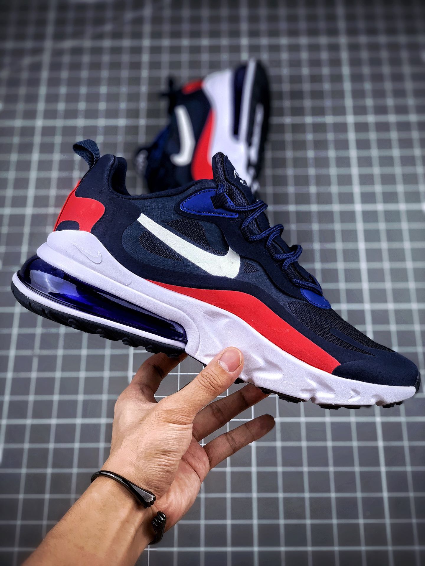 130 特价福利 Air Max 270 React ”Bauhaus” 高频网纱 官方新配色上架