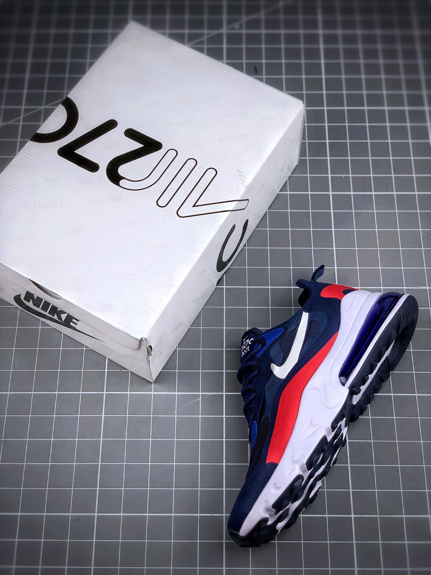 130 特价福利 Air Max 270 React ”Bauhaus” 高频网纱 官方新配色上架