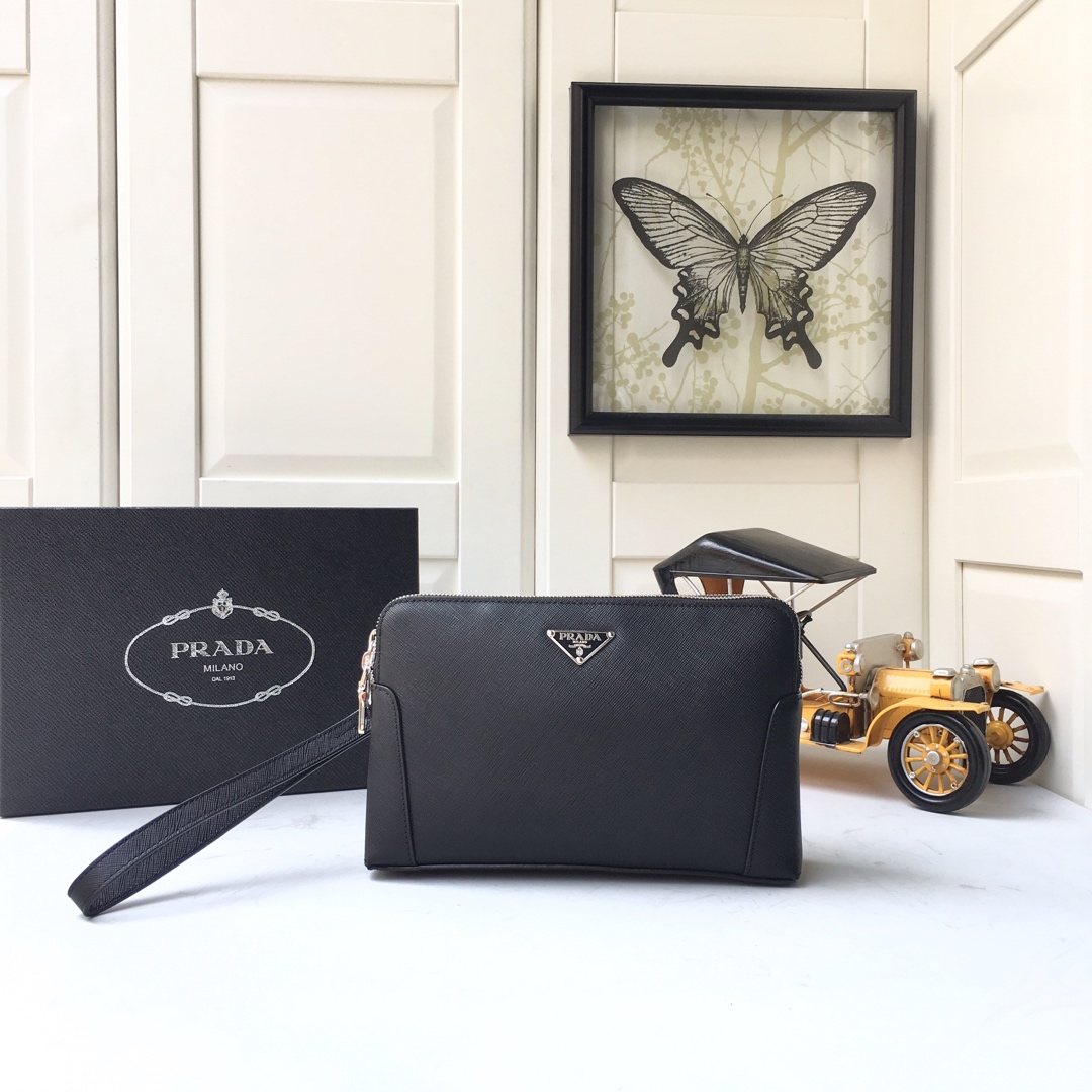 PRADA普拉达进口十字纹牛皮男士手包VA81188