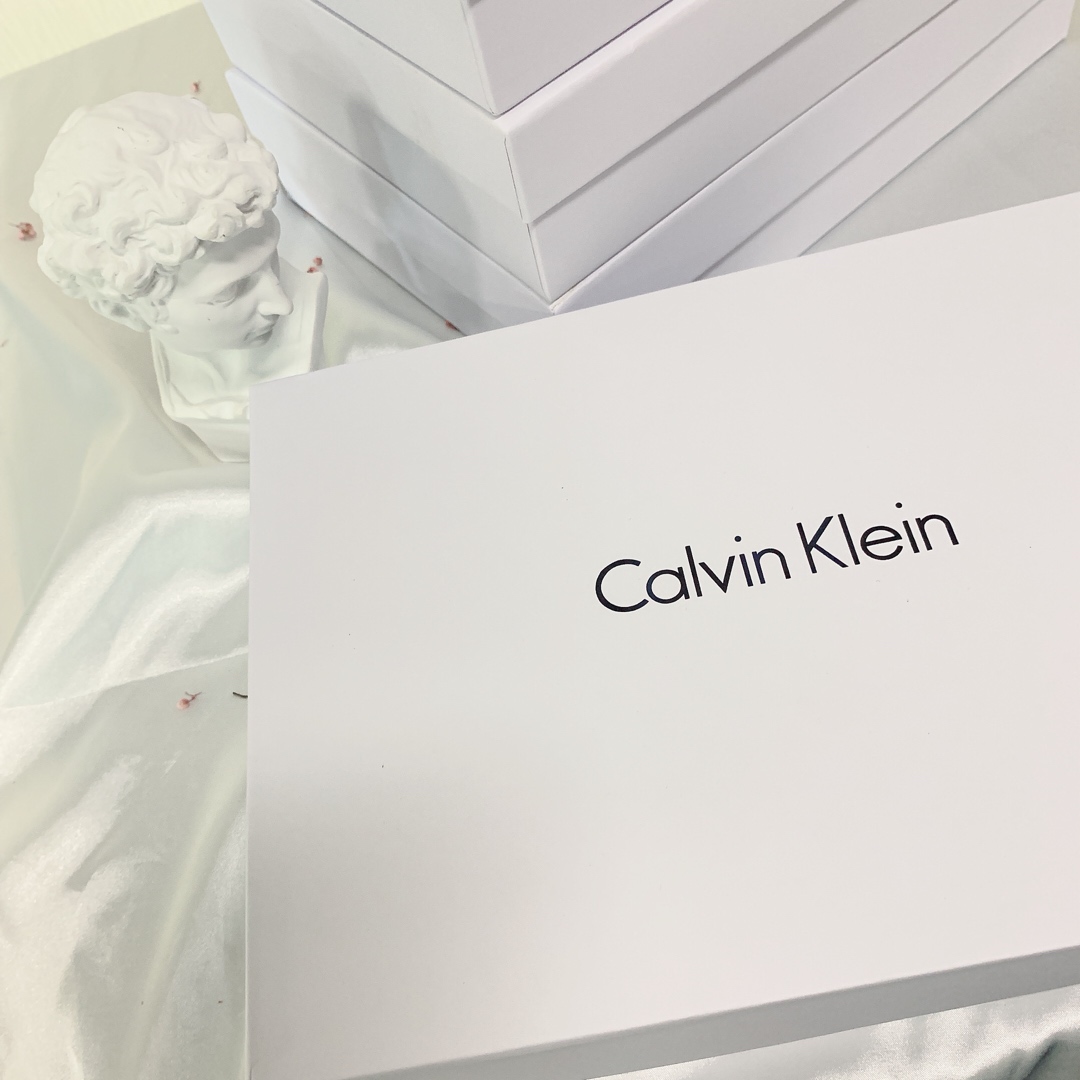 特价  Calvin Klein男士内裤礼盒装伴手礼 拆盒已经被惊艳到了，非常上档次，速干面料摸起来非常