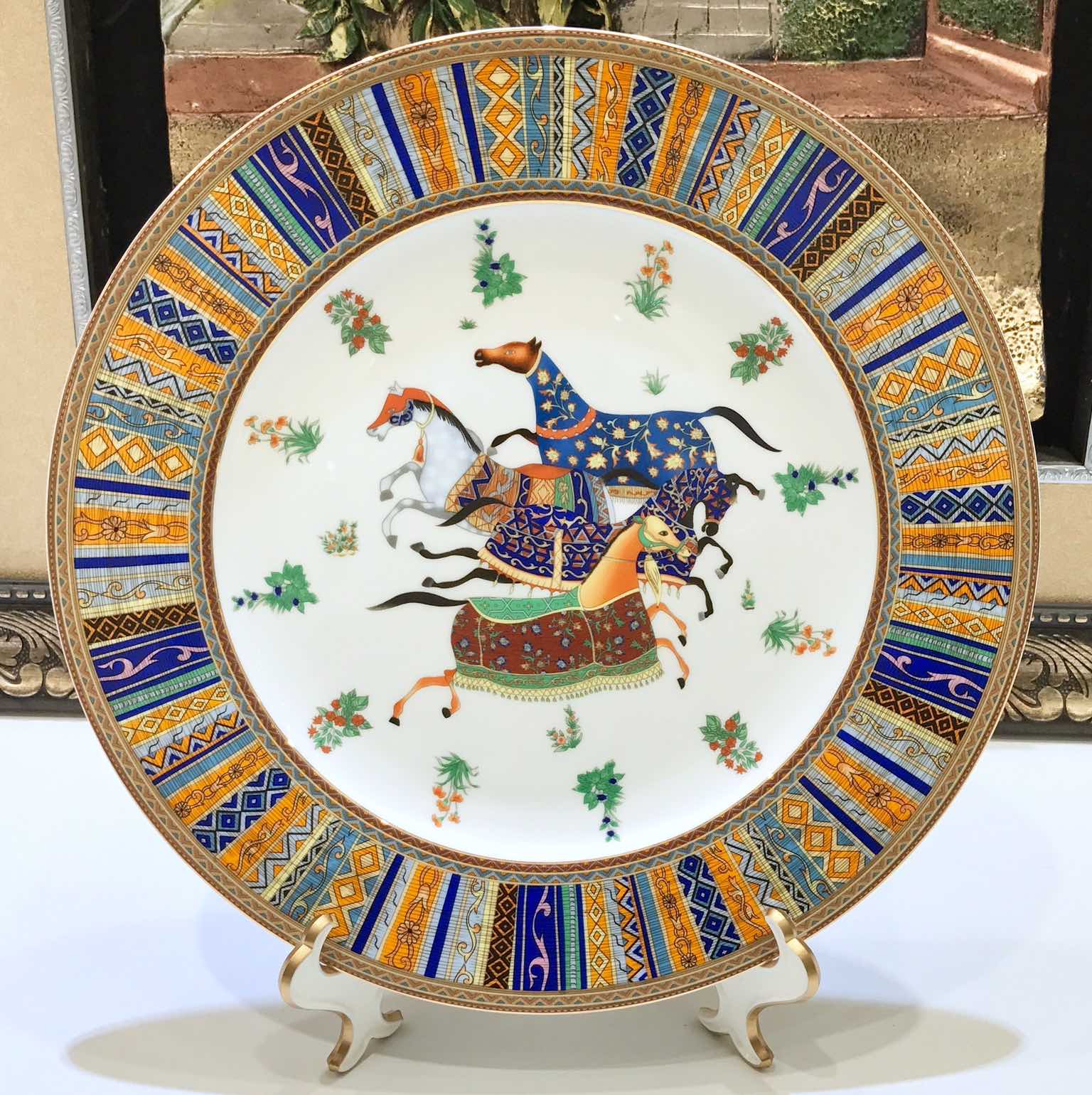 Her-mès Cheval d'Orient 12-Inch Decorative Plate - Bohemian Style