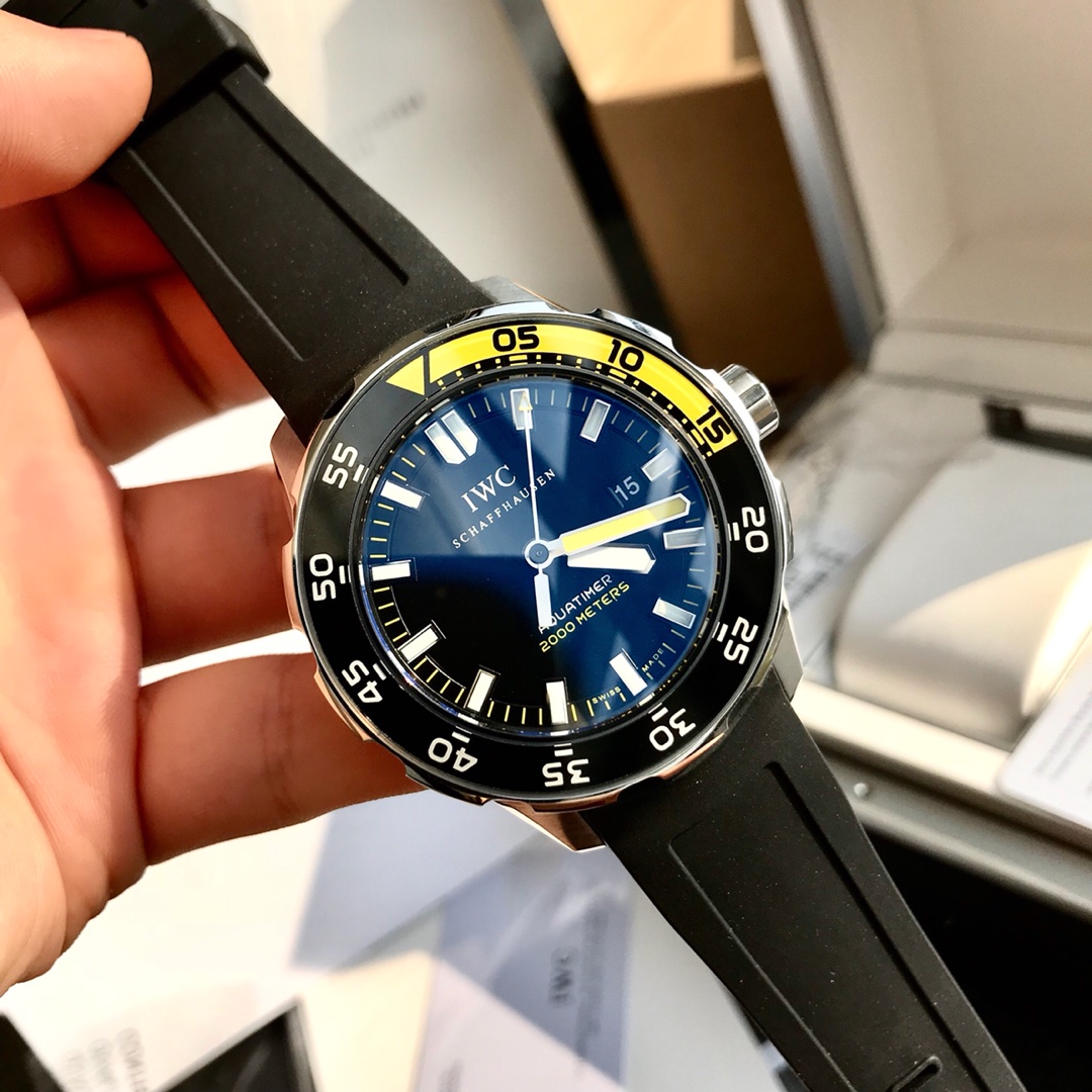 Часы IWC