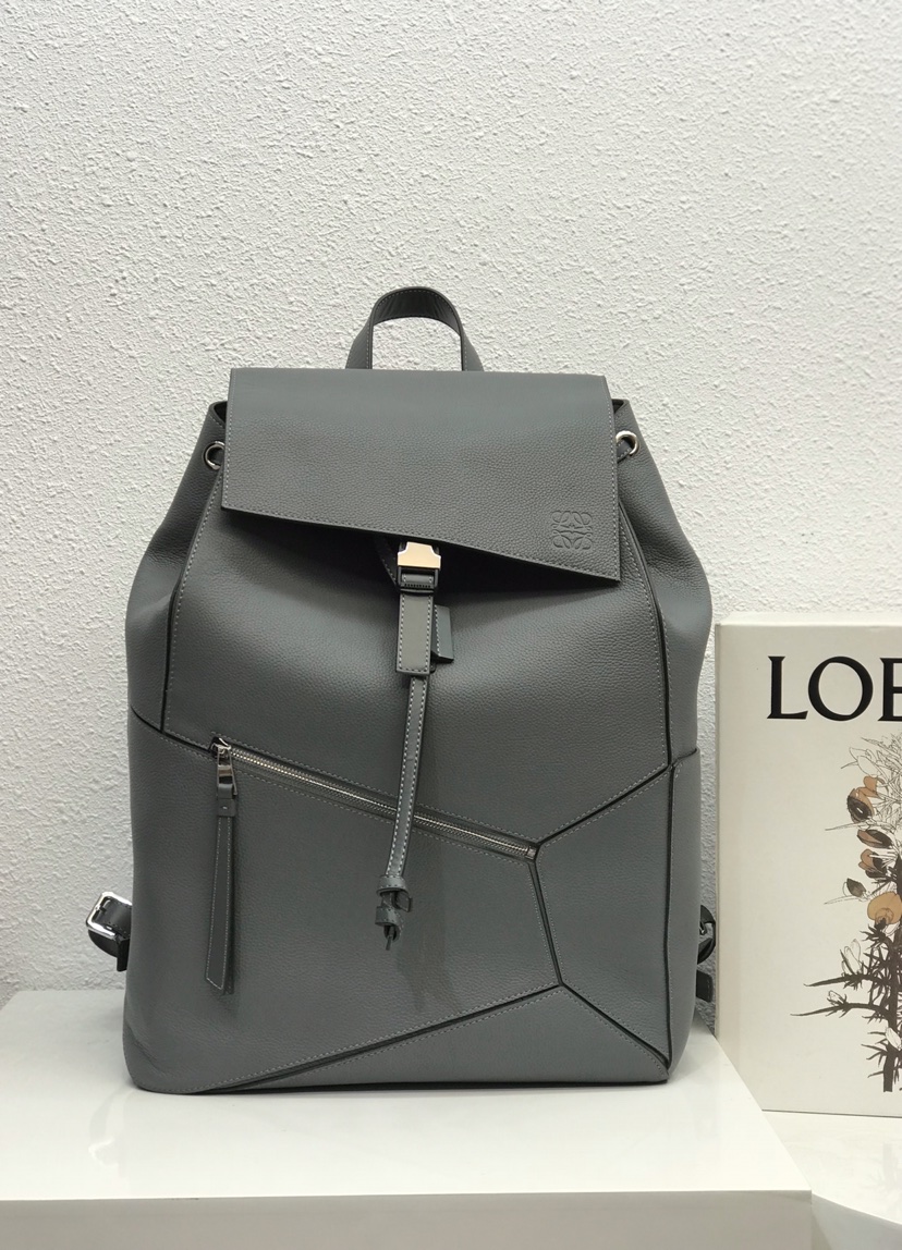 [Loewe Women