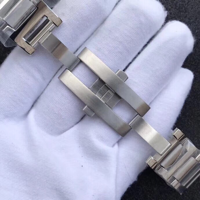 Cartier 台湾厂最新升级版 蓝气球 男款42mm 女款33mm-市面 镜面同步ZP蓝宝石鱼眼效果