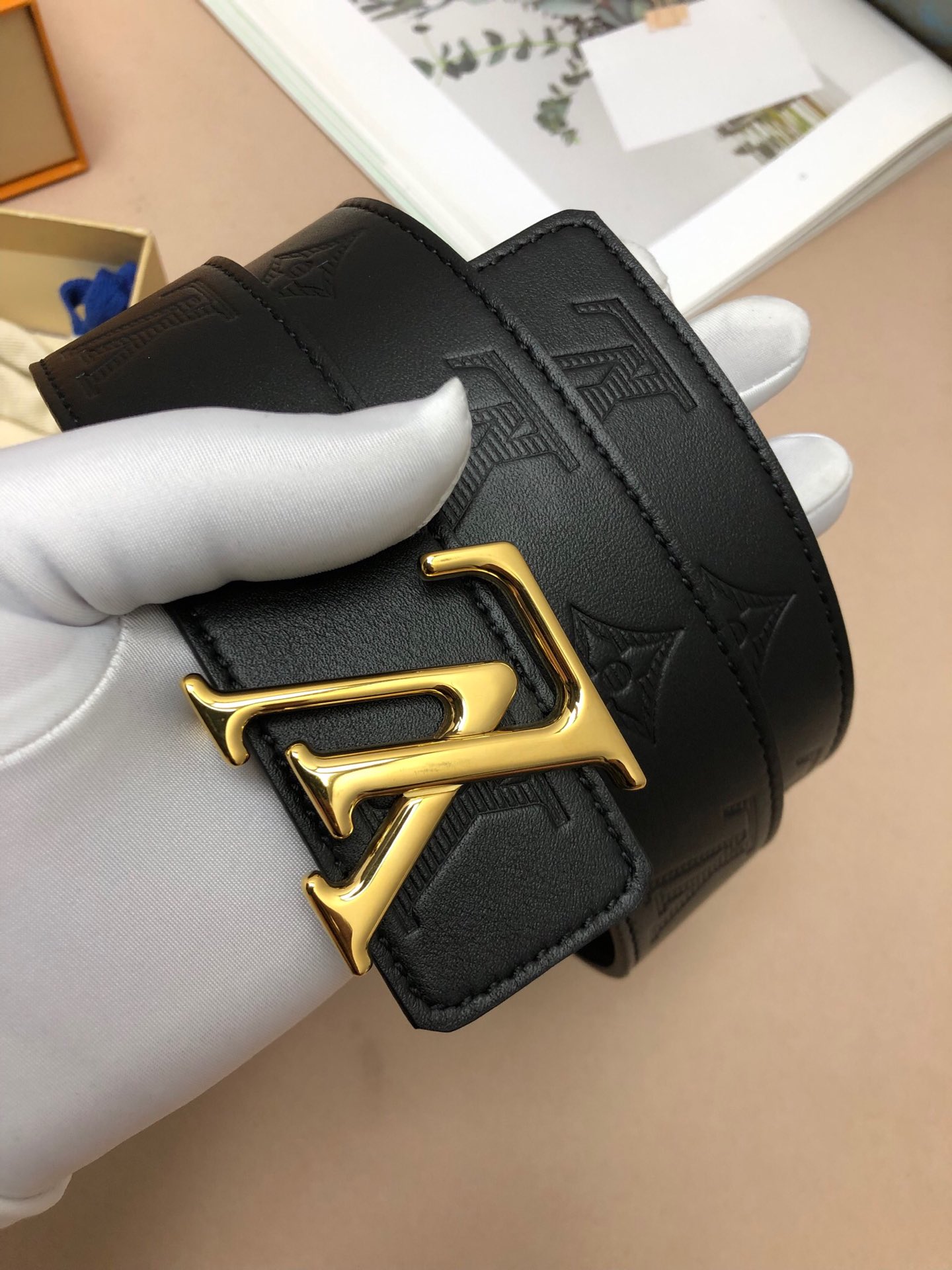 Lv路易威登LOUISVUITTON