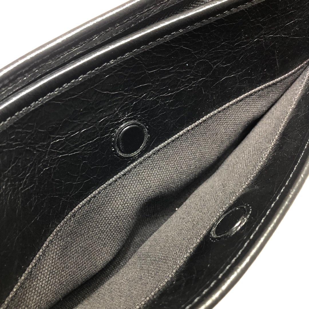 GUCCI古驰饰互扣式双G手拿包575991