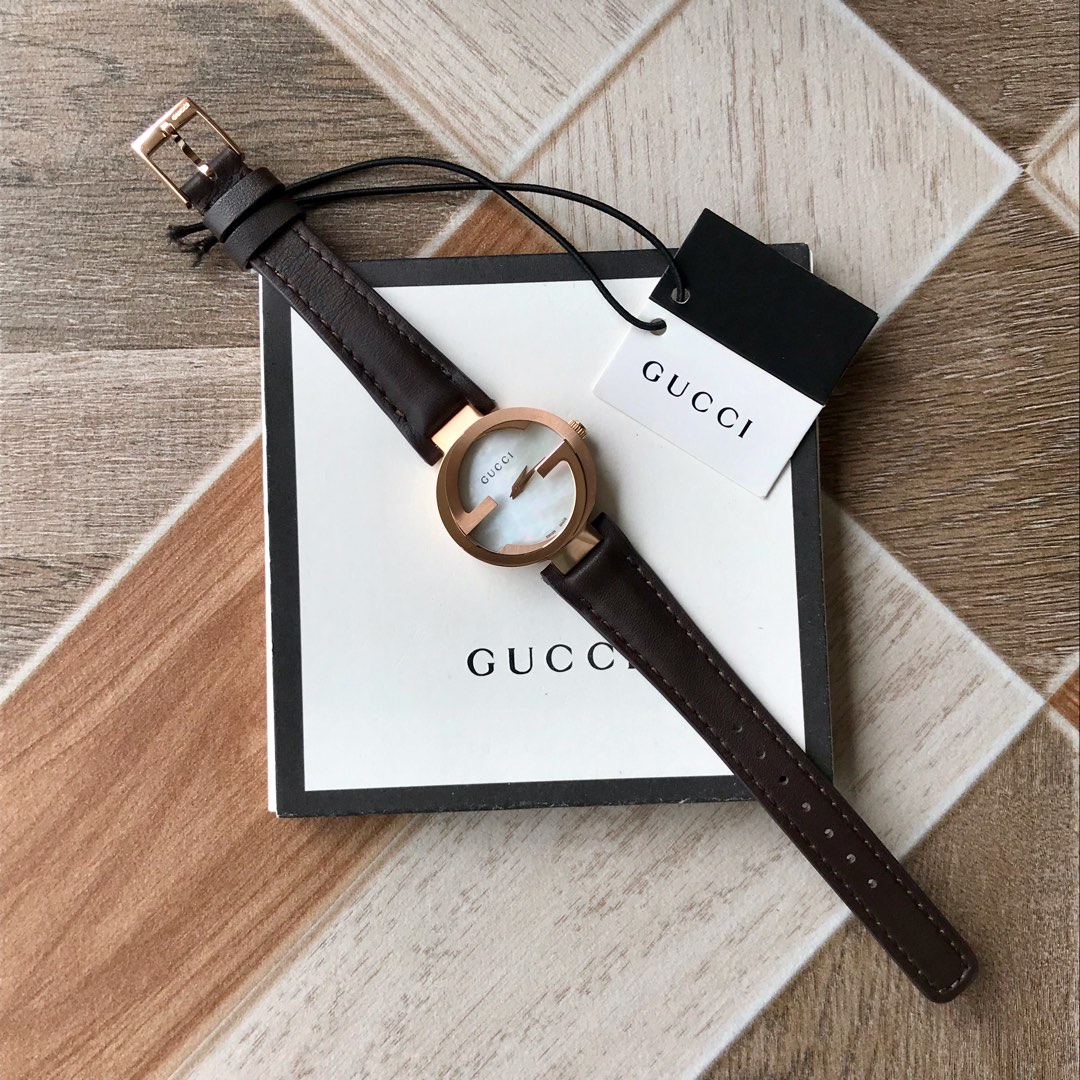 Часы Gucci