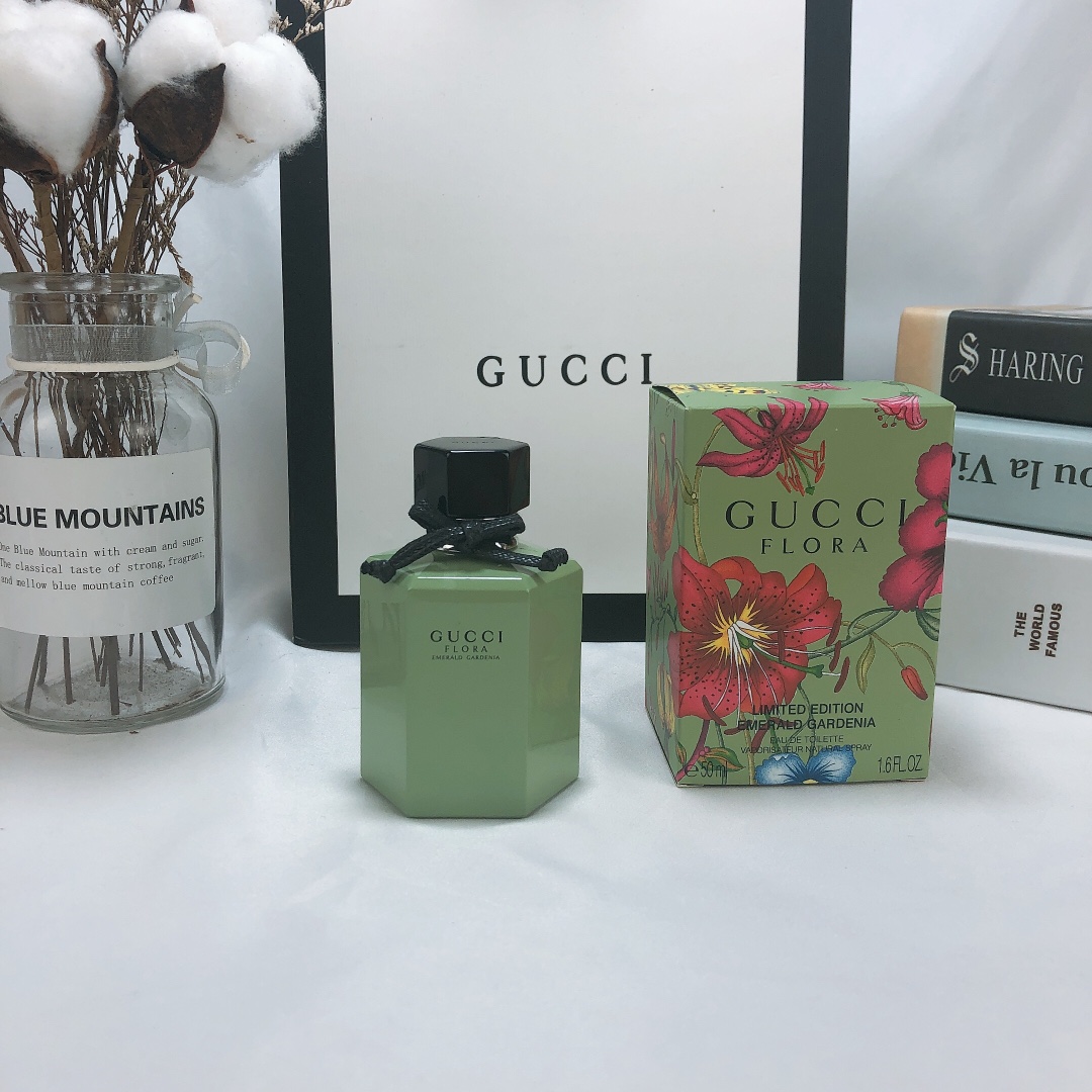 1567674796 1849153033 0