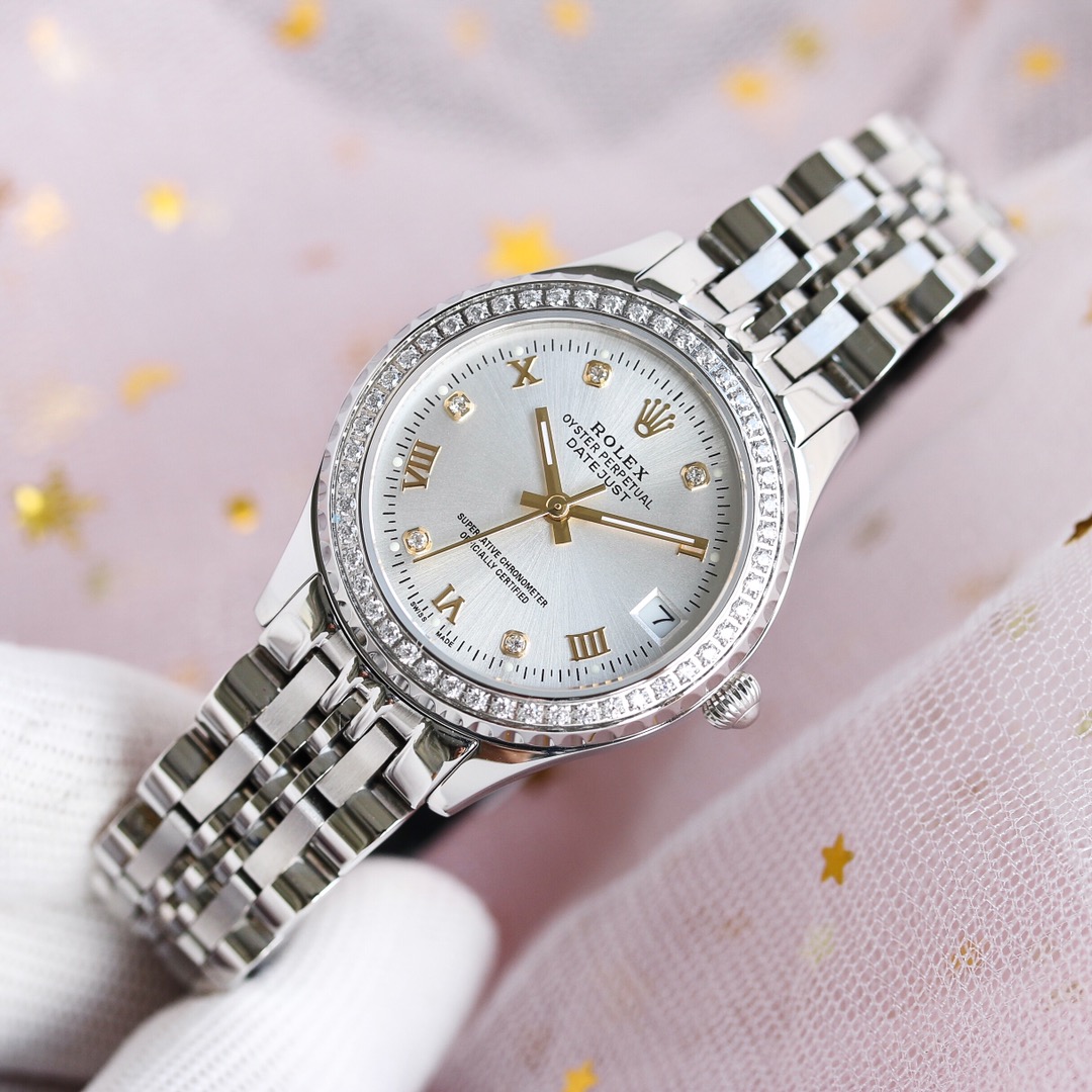 NO:726294,Meet the unique you in the best time. The popular recommended Rolex limited edition women’s model is now available!  Elegant and beautiful, eye-catching!  The A-grade workmanship and materials are dazzling, and the design shows the unique noble and elegant goddess temperament!  Original imported 821a movement, product performance is stable and accurate!  Calfskin imported from Italy!  It is a symbol of status. The shell of such a beautiful and essential item is made of 316L stainless steel and polished in all directions!  Vacuum nano plating!  Size 33:10!  Elegant and noble appearance, full of feminine charm!  ,,,rolex,cowhide19860909在最好的时光遇见独特的你 爆款推荐劳力士限量女款火爆到货！优雅美艺,养眼吸睛！A级做工材质彰璀璨夺目、设计显出独特高贵优雅女神气质！原装进口821a机芯,产品性能稳定,走时准！意大利进口小牛皮！是身份的象征如此貌美必备单品壳体采用316L精钢材质打造而成,全方位打磨！真空纳米电镀！尺寸33:10！优雅高贵外光,尽显女性魅力！,,,rolex,cowhide,Watch