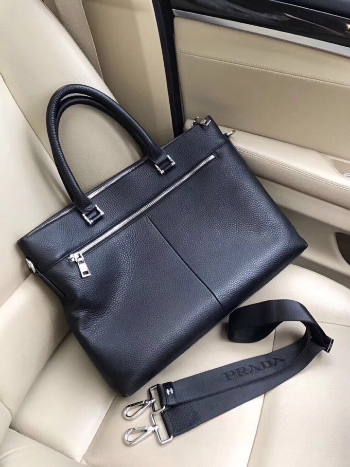 Prada 霸气 手提包 Pra---型号2321-1。(黑色) 超 ，专注高端尺寸38x29x10cm