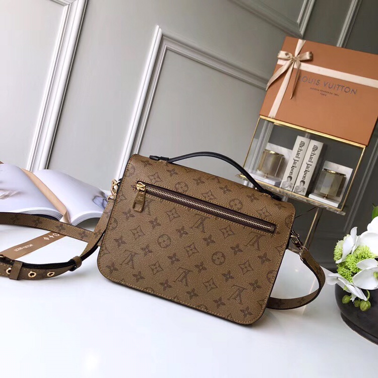 LV Pochette Métis邮差包 M40780 M41465