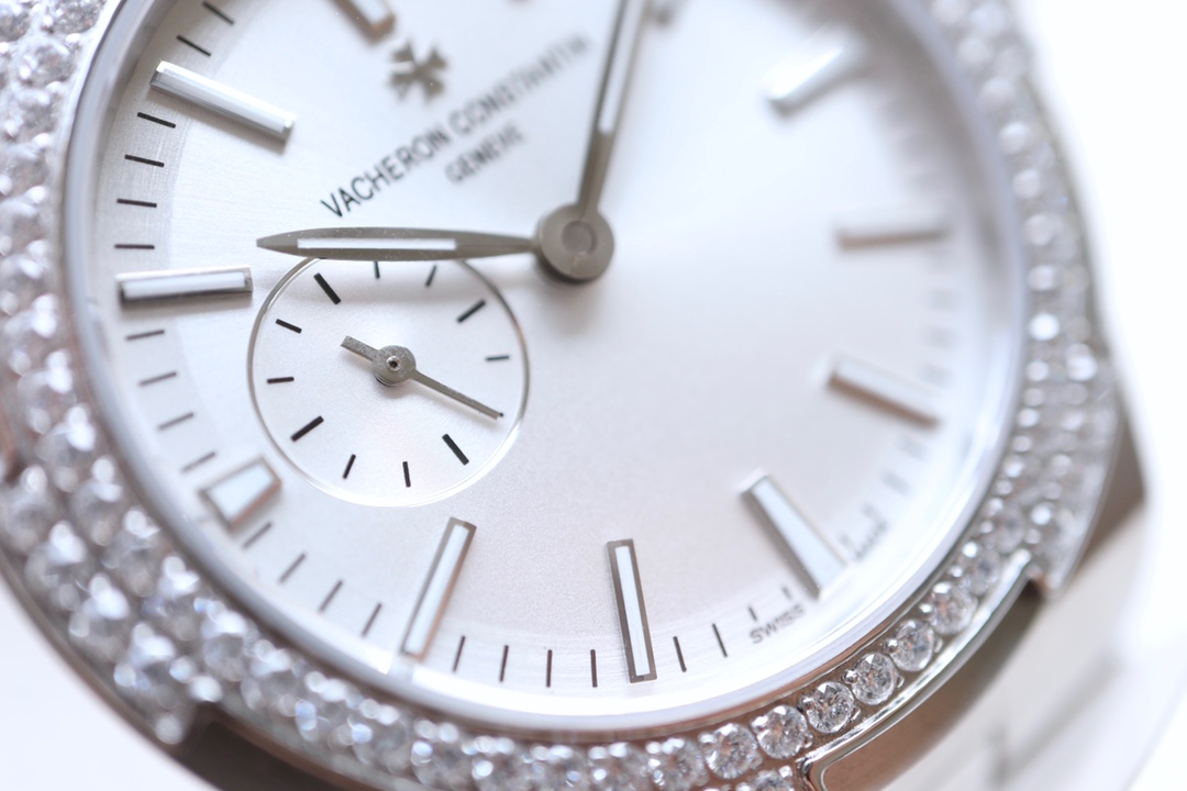 Vacheron Constantin Vacheron Constantin江诗丹顿纵横四海系列OVERSEAS女款小号型v2版钢带款