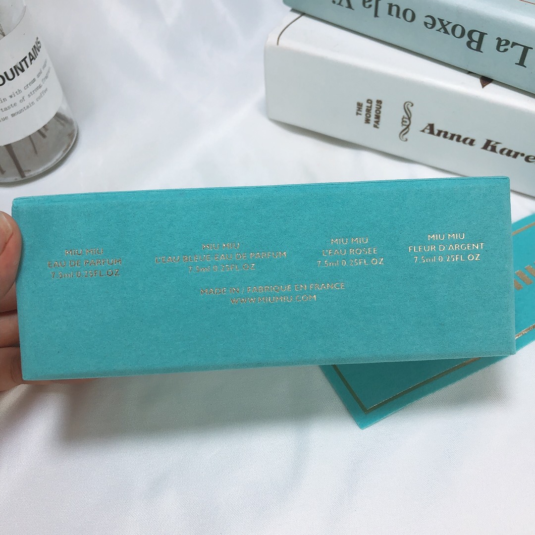 1568823961 3752918039 8