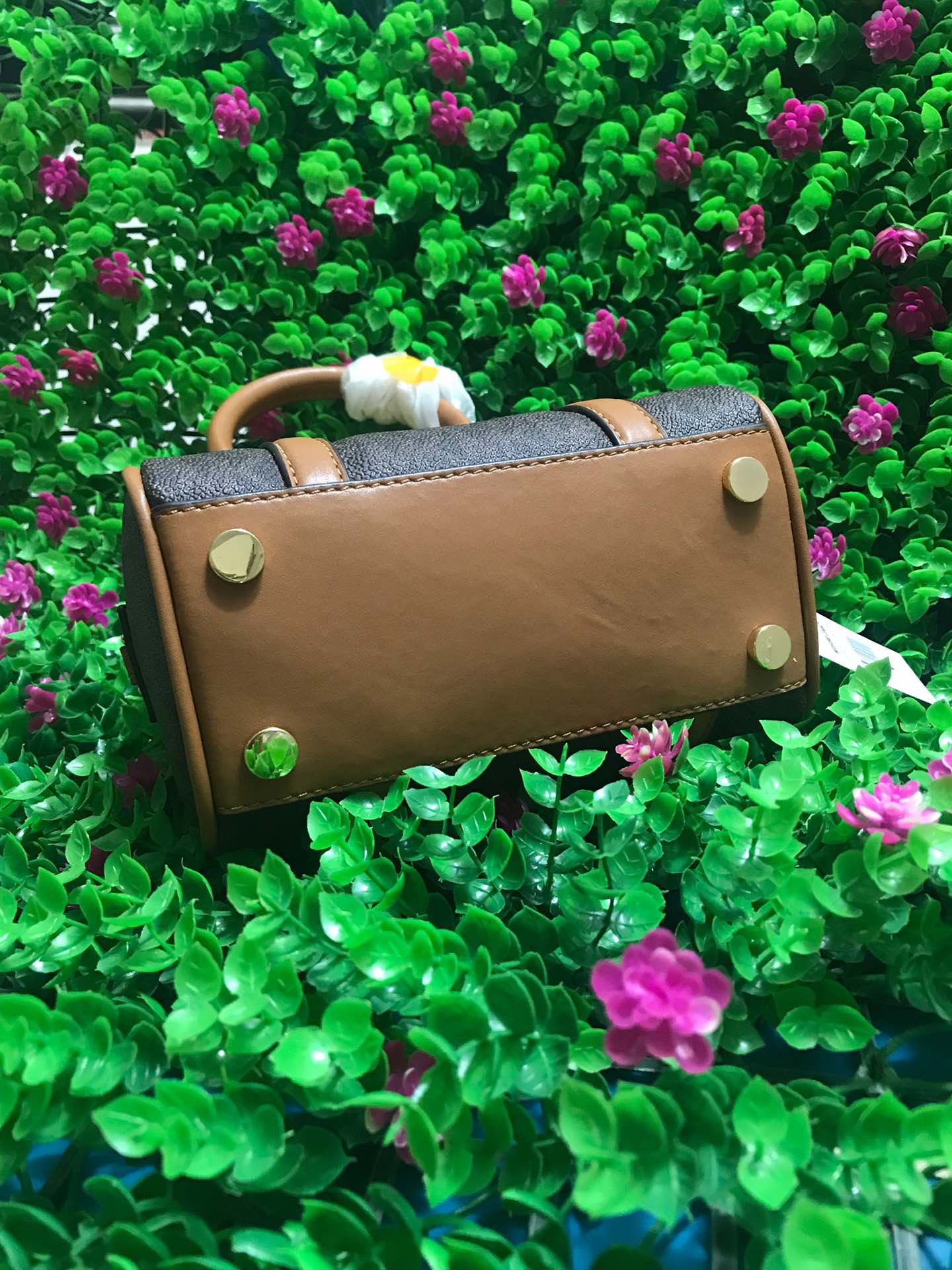 Michael Kors MK 新款Bedford Legacy迷你枕头包