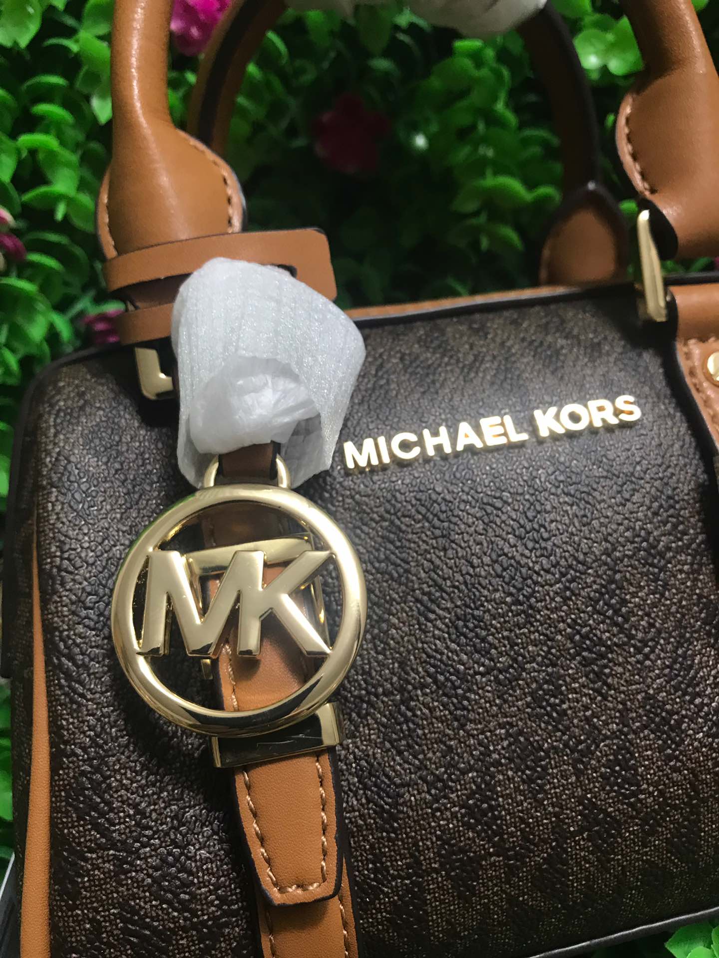 Michael Kors MK 新款Bedford Legacy迷你枕头包