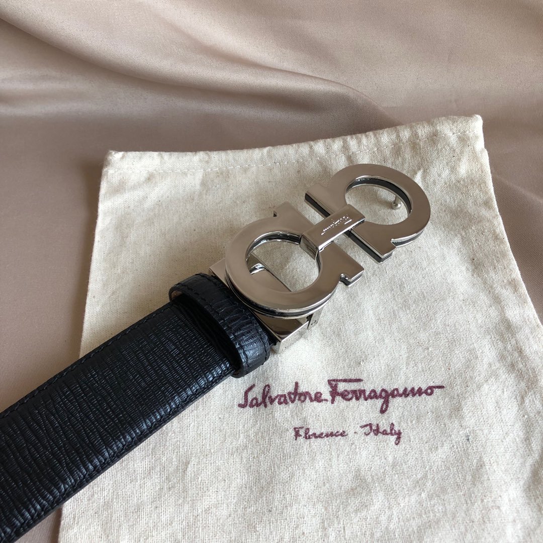 I5 Ferragamo 菲拉格慕 头层牛皮磨砂内衬,GANCINI扣饰腰带,为时尚造型增添了一丝精致格调.3.5cm