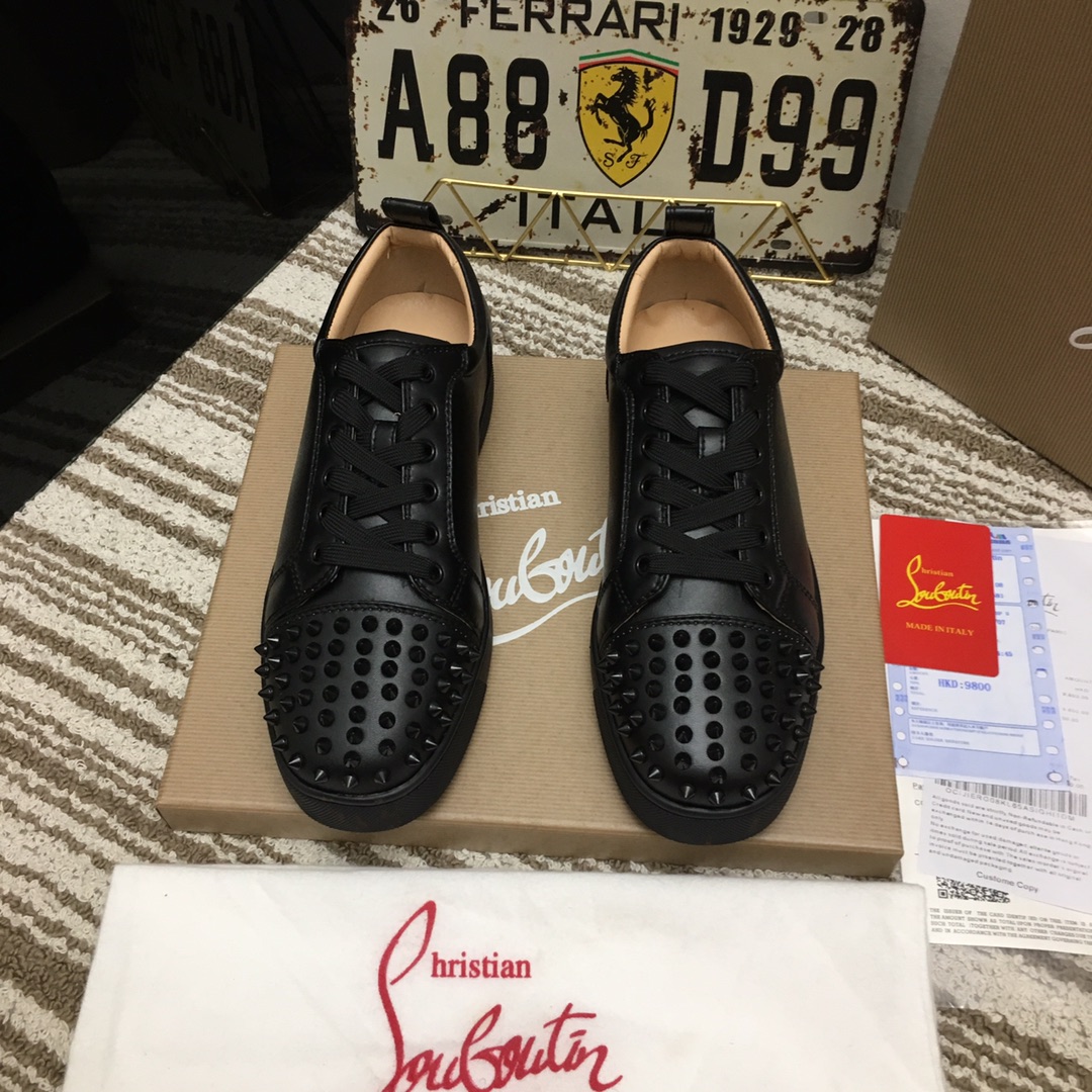 Christian Louboutin（cl男） Style Leather Men's Shoes Lookbook Reference image 2
