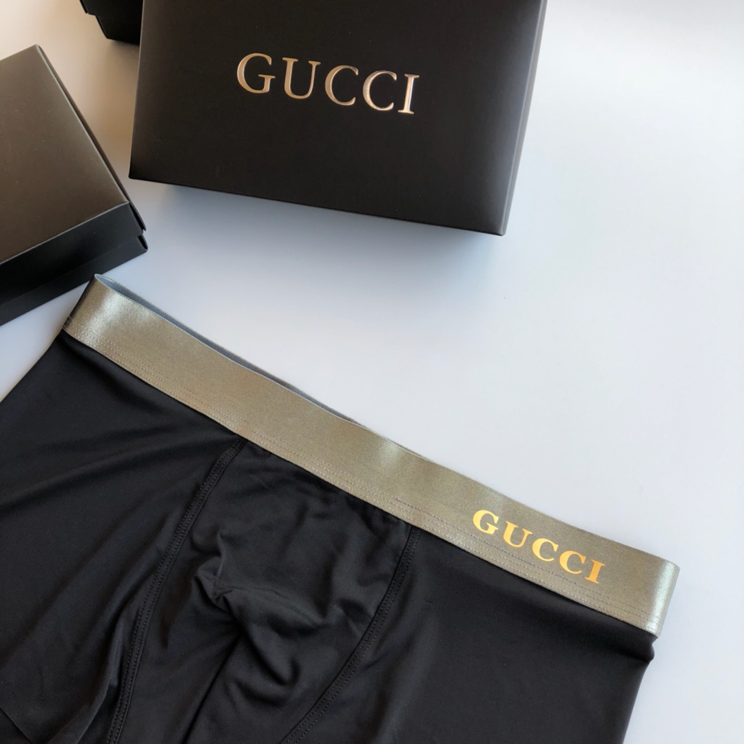  古奇GUCCI  男士盒装内裤 采用进口轻薄冰丝 轻薄透气丝滑 无痕裁剪 穿着无束缚感 触感柔软亲肤，