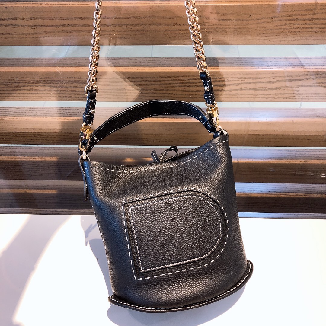 [Delvaux Women