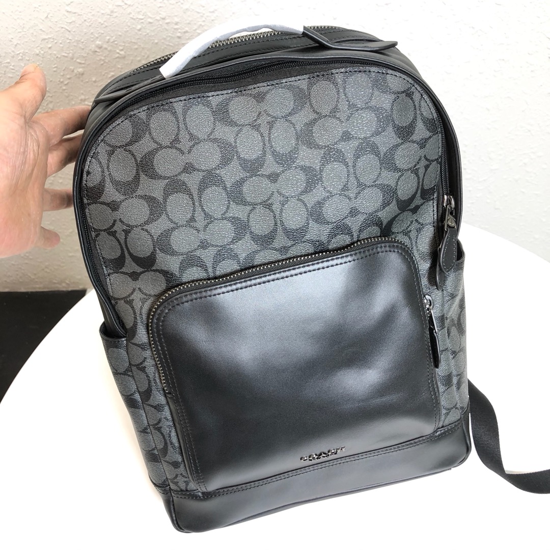 Coach 高端品质 PVC配皮款式 男士双肩背F37599 F38755 F50719 男款双拉链书包登山包电脑包 侧边 内里还有小口袋 可装IPAD 电脑笔记本