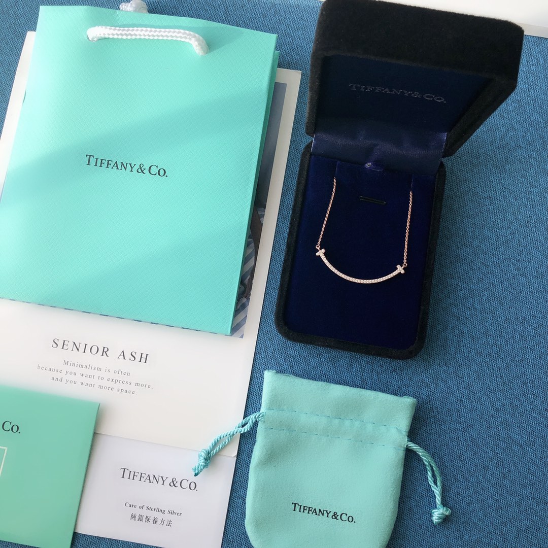 NO:639372,Tiffany/tiffany smile diamond necklace clavicle chain smile pendant chain gift for girlfriend Brand: Tiffany & Co./Tiffany, Tiffany necklace, tiffany, necklace19860909蒂芙尼/tiffany微笑镶钻项链锁骨链笑脸吊坠链送女友礼物 品牌:Tiffany & Co./蒂芙尼,蒂芙尼项链,tiffany,necklace,Jewelry