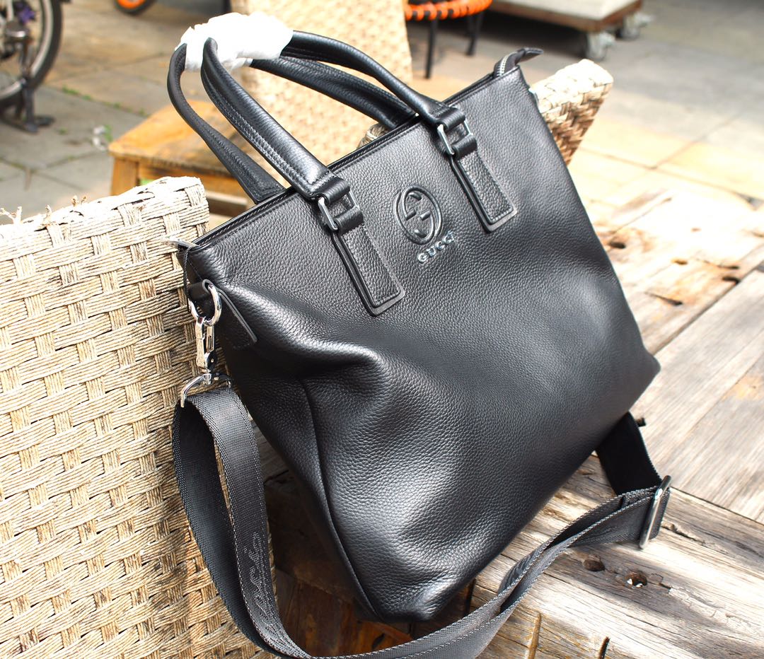 P、型号：33246-5。gucci里外都是顶级原版皮，顶级进口原厂皮（意大利进口自然纹路）超高清压印l