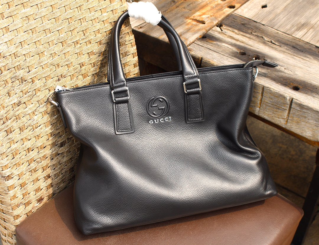 P、型号：33246-5。gucci里外都是顶级原版皮，顶级进口原厂皮（意大利进口自然纹路）超高清压印l